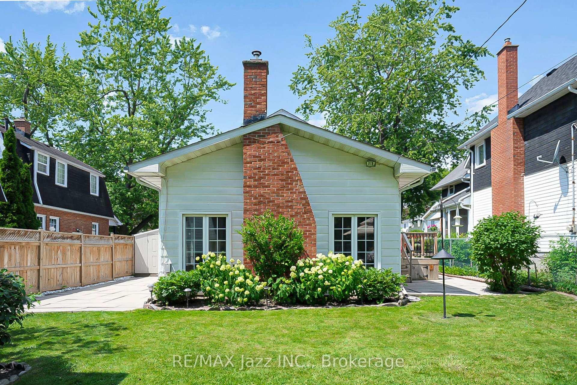 Photo 20 of 559 Masson Street, Oshawa, O'Neill — HOMEH