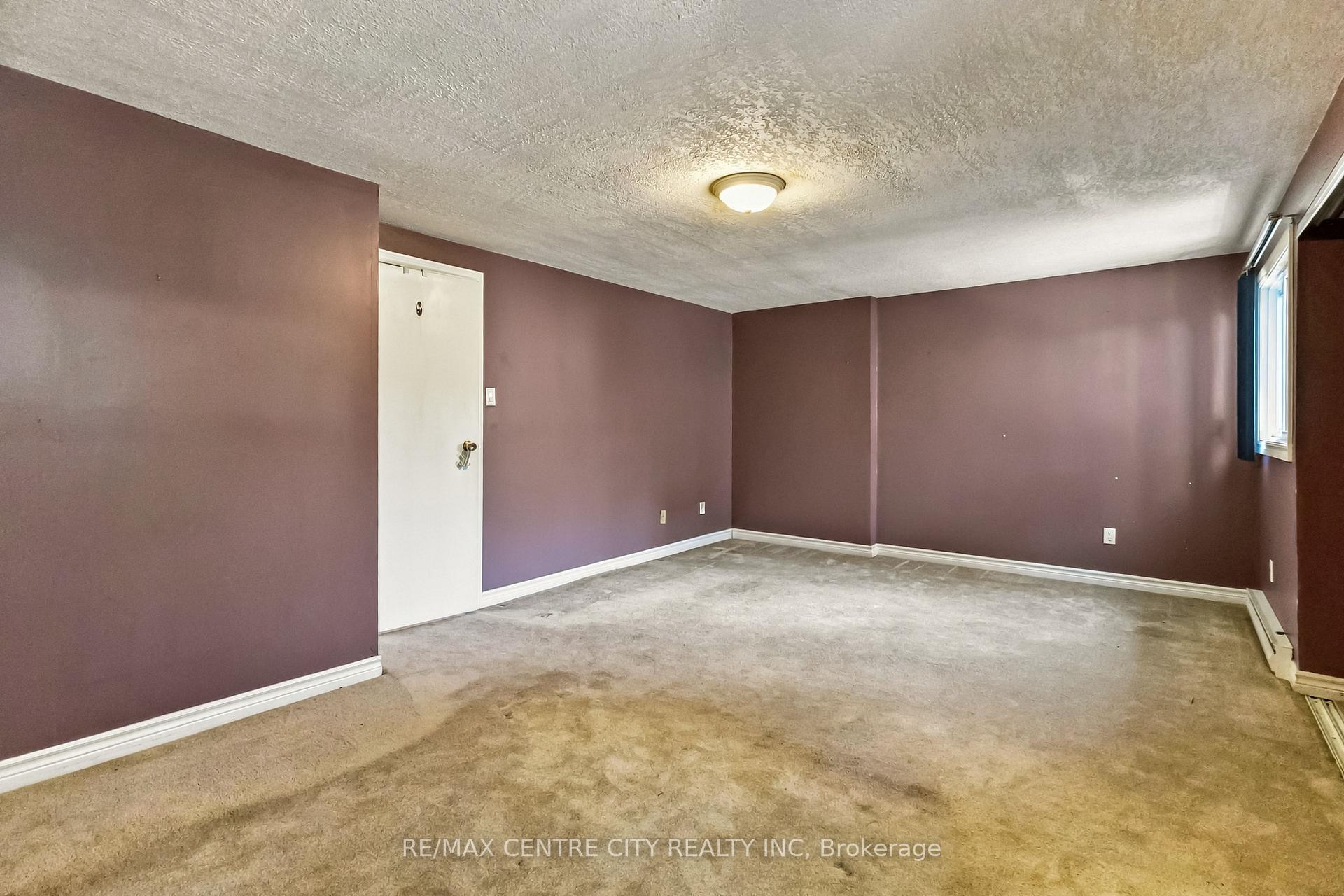 Photo 14 of Unit 78, 159 Sandringham Crescent, London, South R — HOMEH