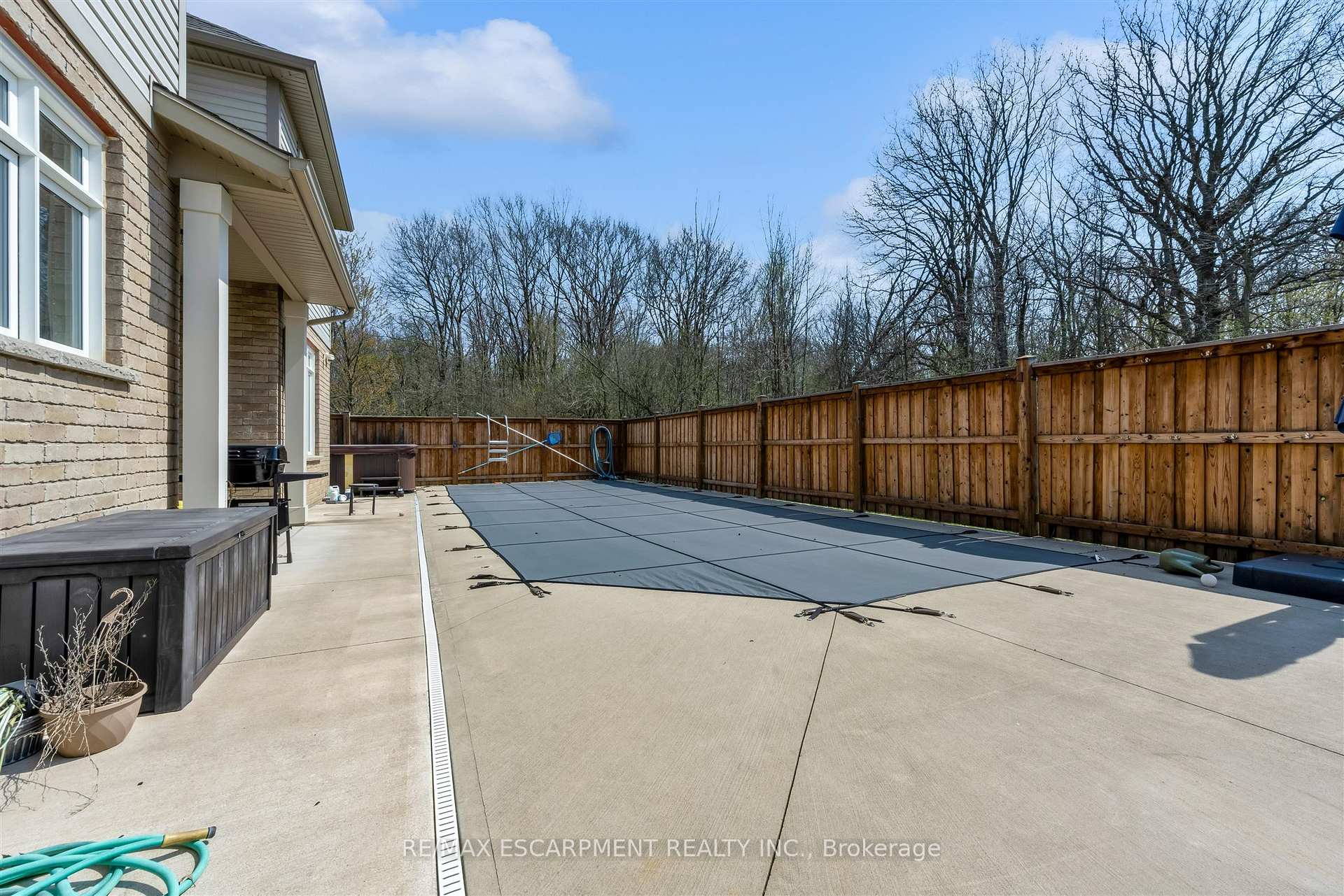 Photo 38 of 1 Elderberry Road, Thorold, Confederation Heights — HOMEH
