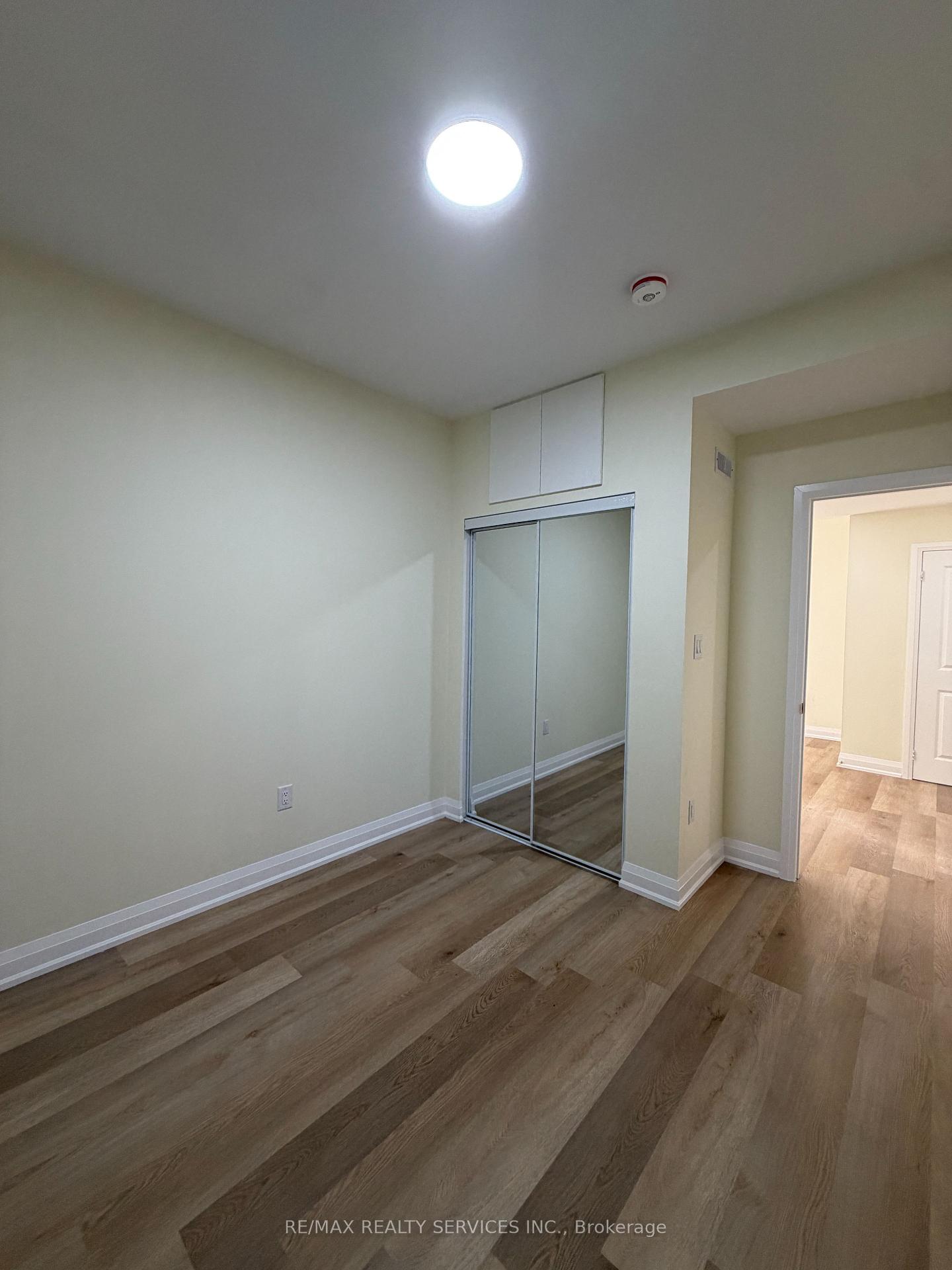 Photo 11 of Unit LOWER, 1324 Peony Path, Oakville, Joshua Meadows — HOMEH