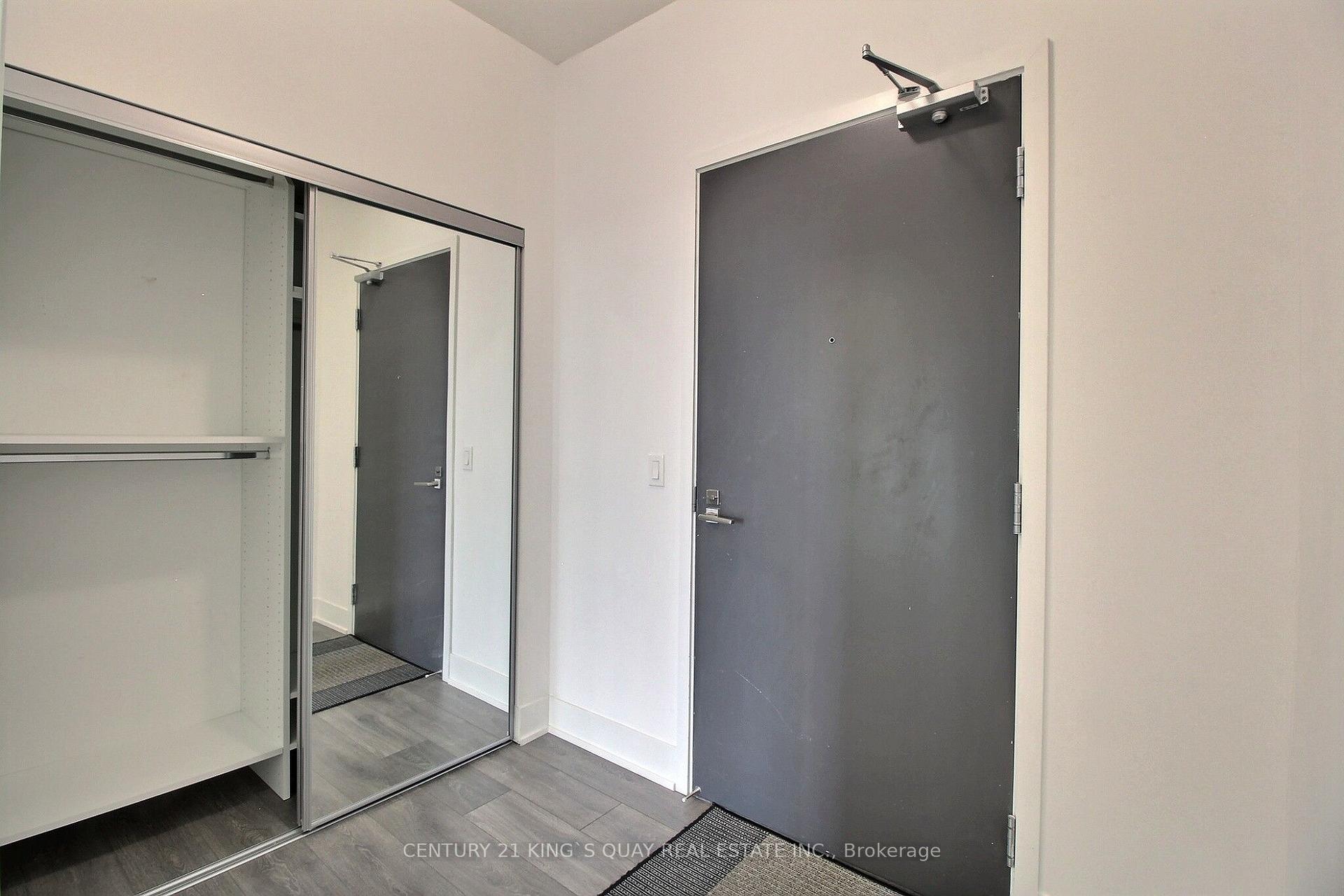 Photo 2 of Unit 2502, 2916 Highway 7, Vaughan, Concord — HOMEH