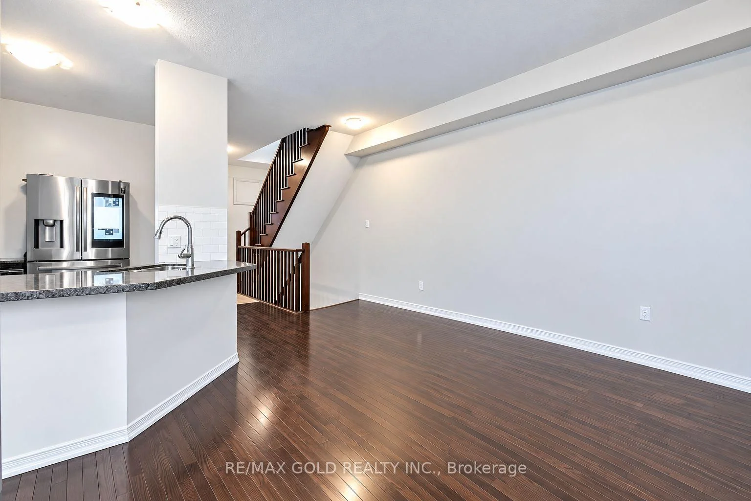 Photo 2 of 78 Honeyview Trail, Brampton, Bram East — HOMEH