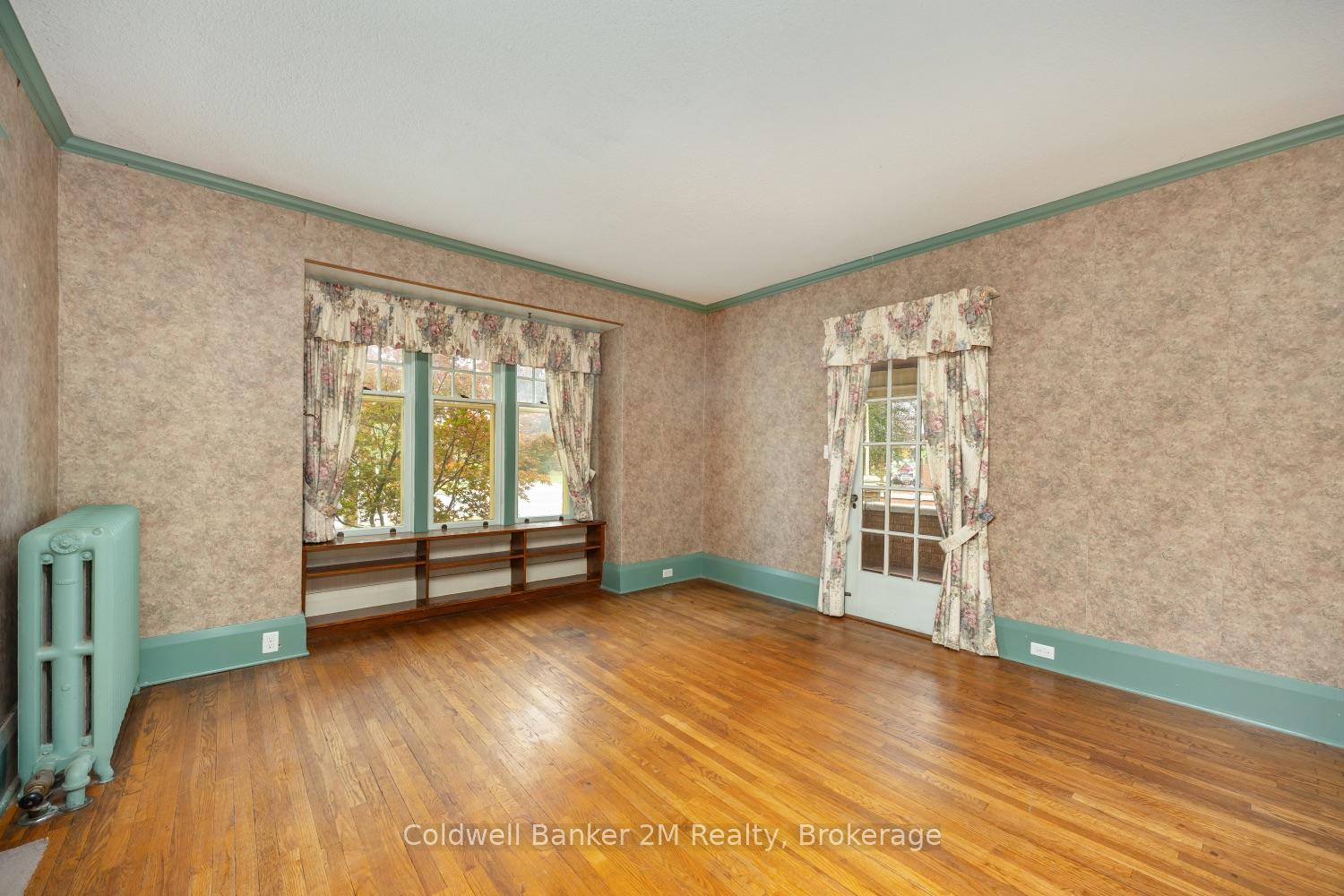 Photo 10 of 408 Simcoe Street N, Oshawa, O'Neill — HOMEH