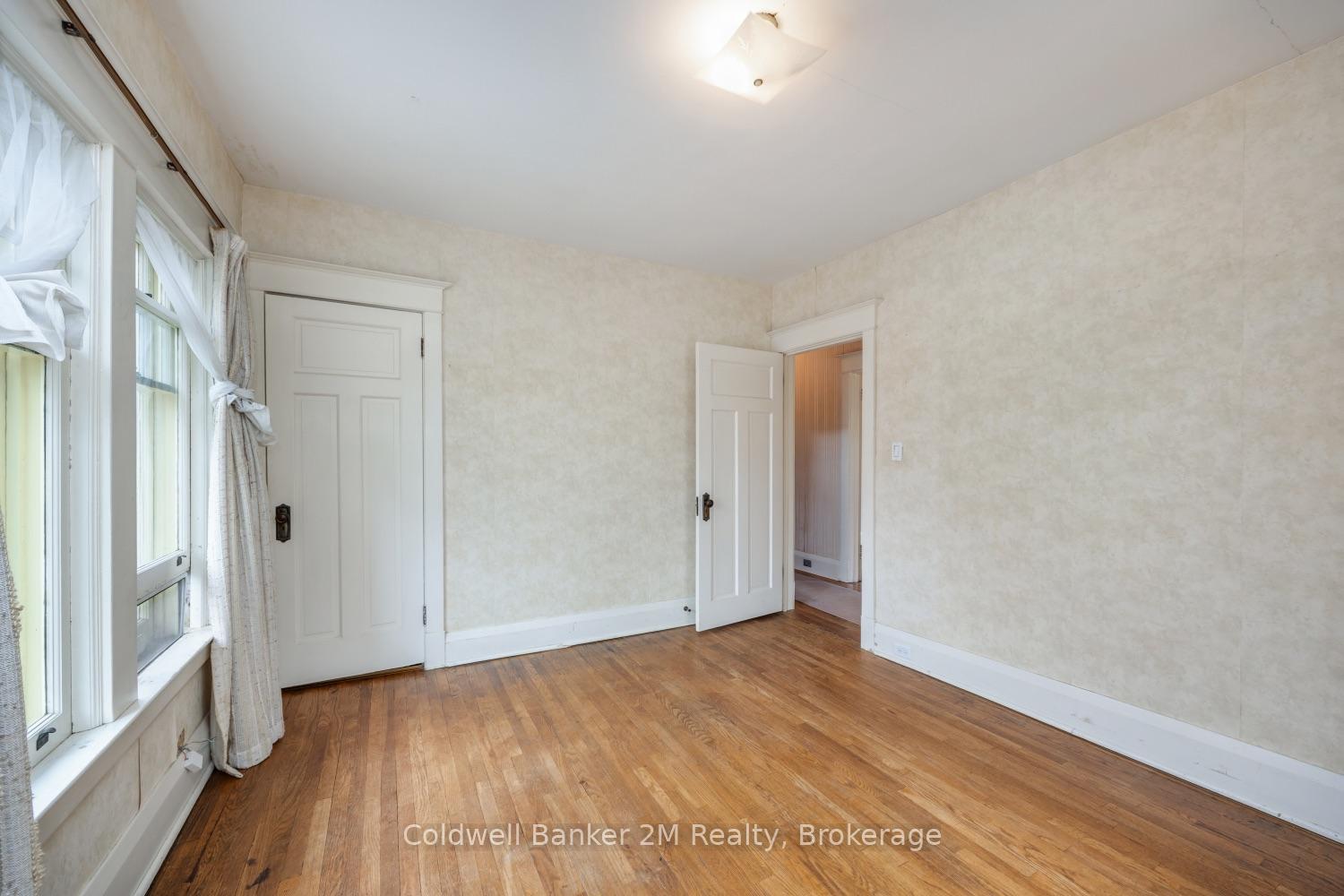 Photo 34 of 408 Simcoe Street N, Oshawa, O'Neill — HOMEH