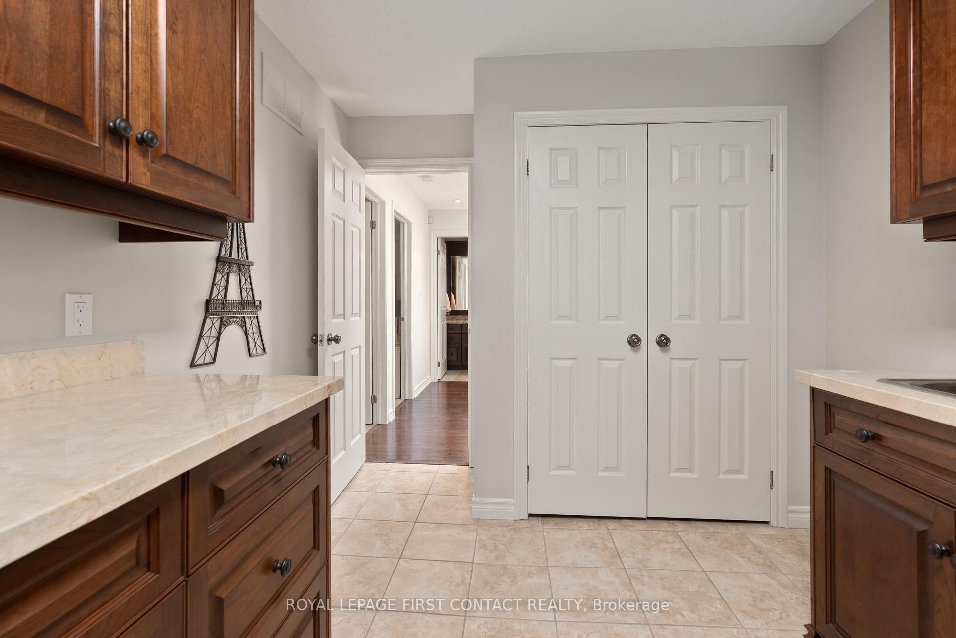 Photo 30 of 92 Wildwood Trail, Barrie, Ardagh — HOMEH