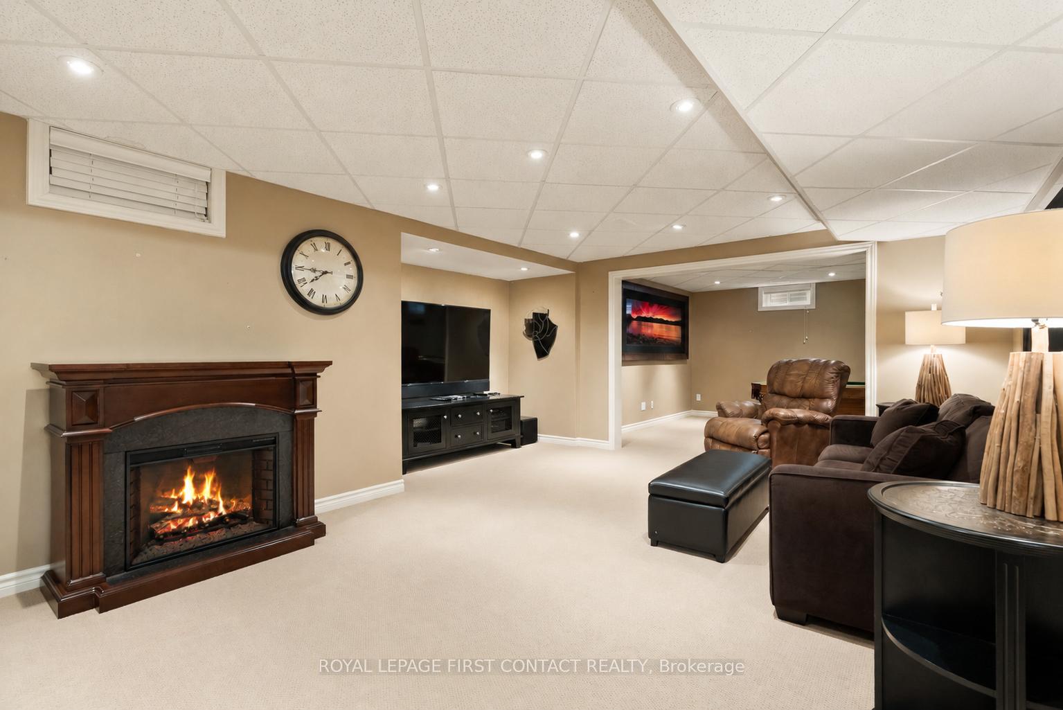 Photo 33 of 92 Wildwood Trail, Barrie, Ardagh — HOMEH