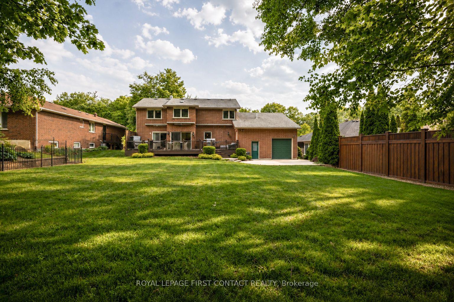 Photo 42 of 92 Wildwood Trail, Barrie, Ardagh — HOMEH