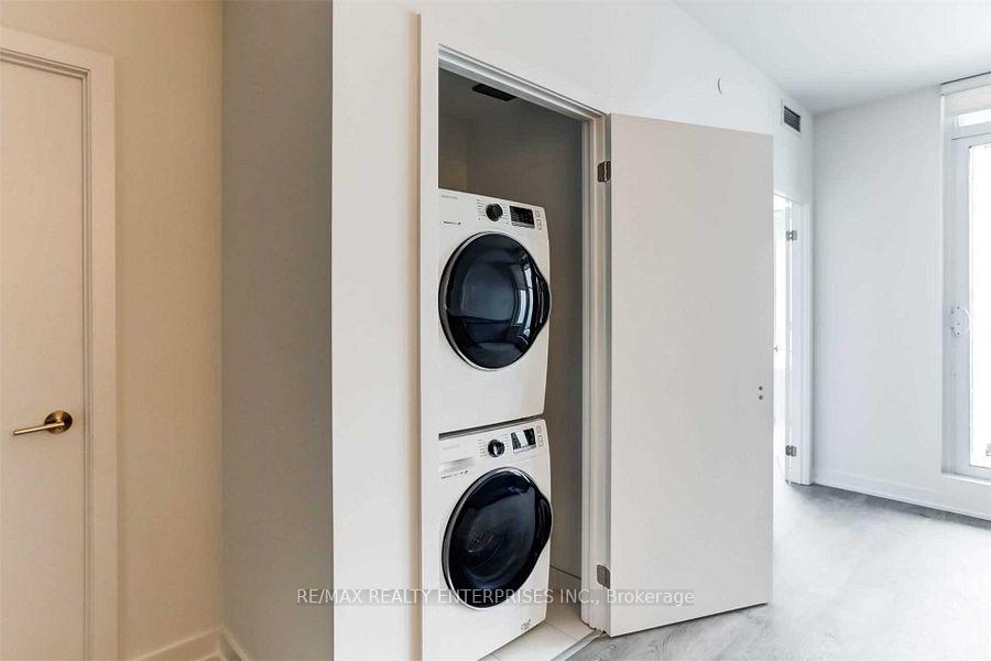 Photo 28 of Unit 3607, 1926 Lake Shore Boulevard W, Toronto, High Park-Swansea — HOMEH