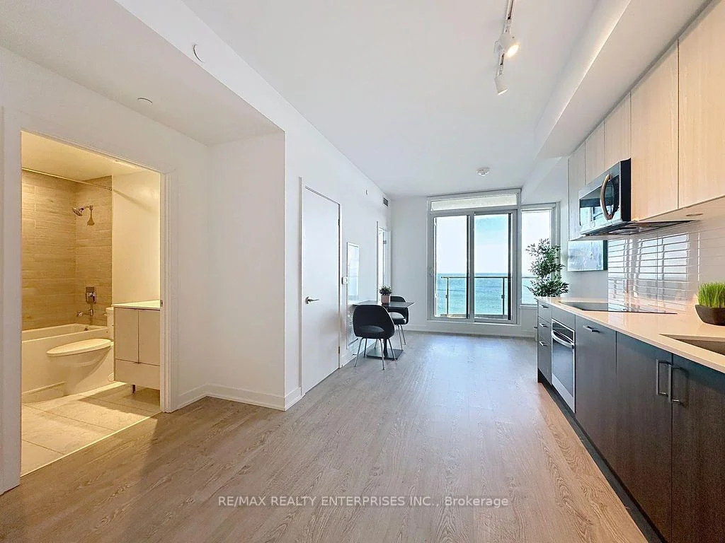 Photo 27 of Unit 3607, 1926 Lake Shore Boulevard W, Toronto, High Park-Swansea — HOMEH