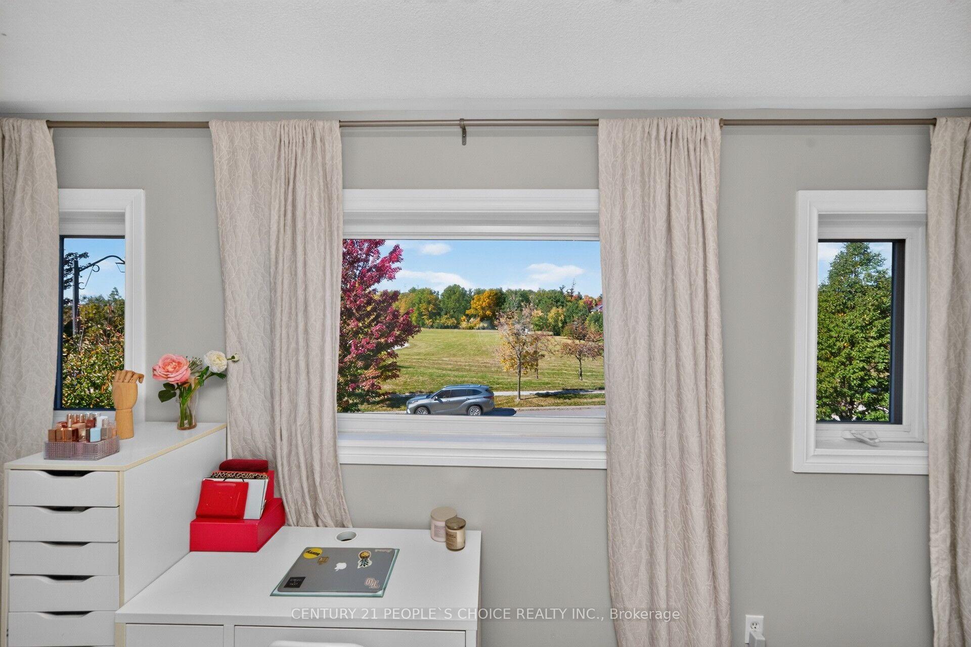 Photo 35 of 812 Knotty Pine Grove, Mississauga, Meadowvale Village — HOMEH