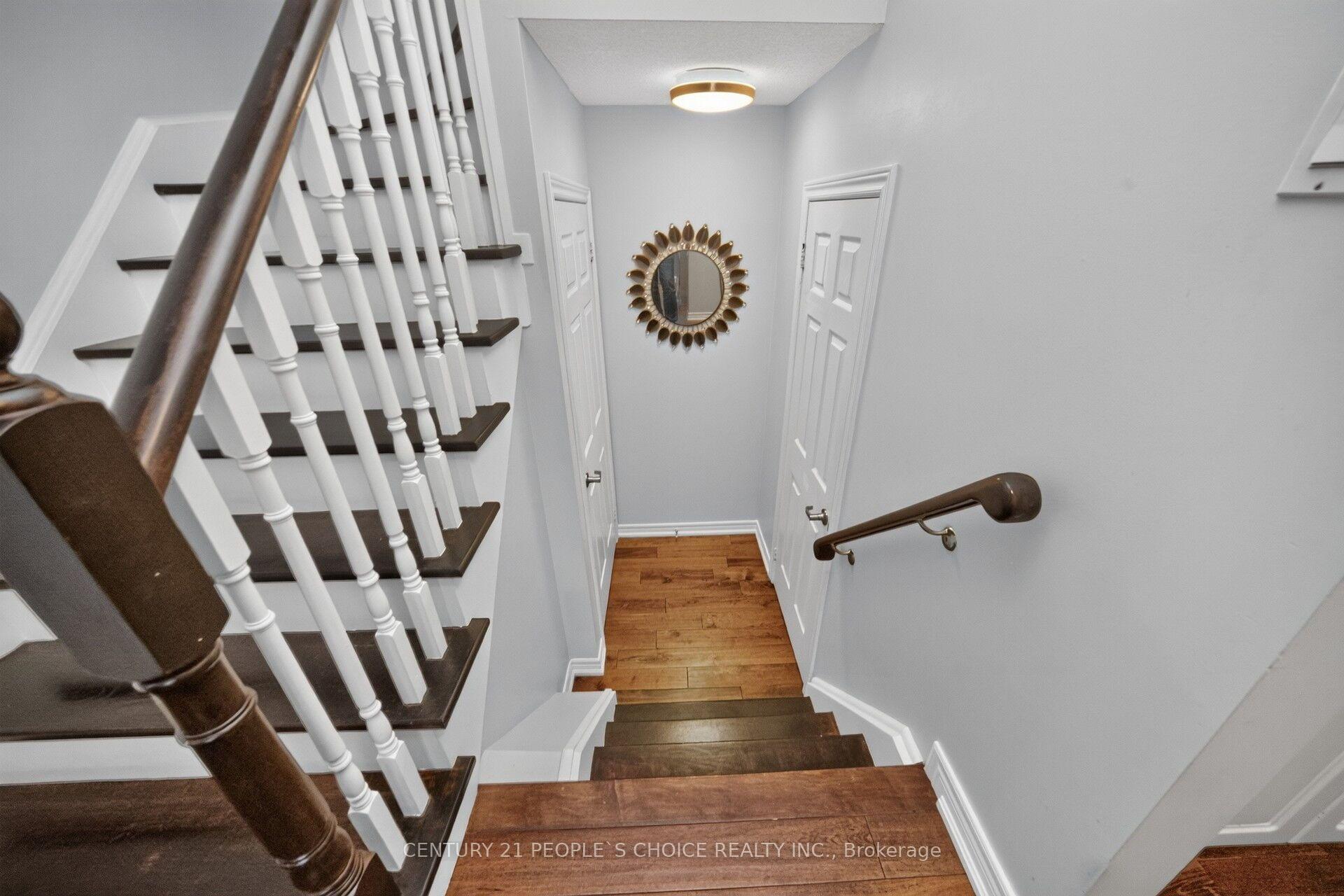 Photo 38 of 812 Knotty Pine Grove, Mississauga, Meadowvale Village — HOMEH