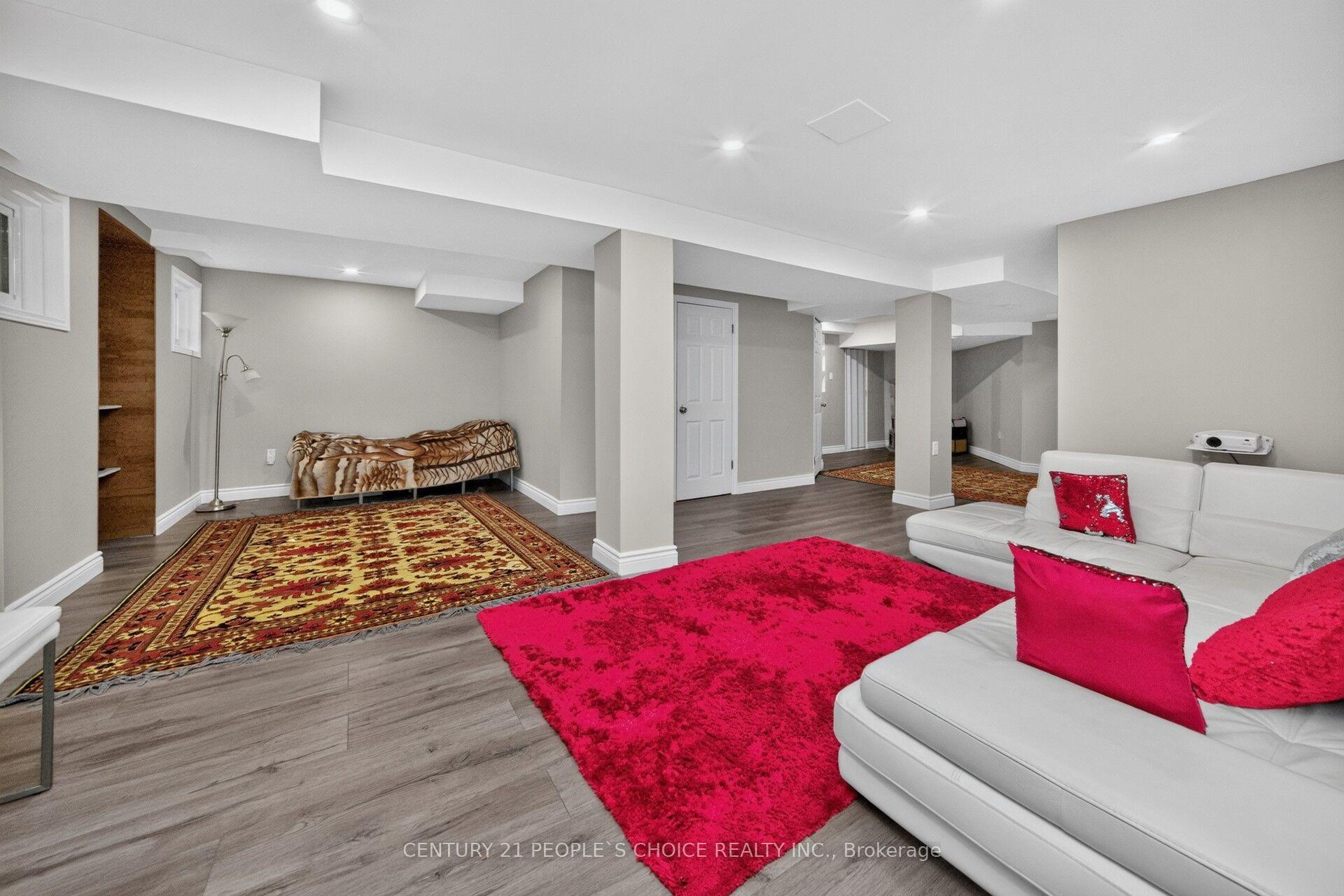 Photo 44 of 812 Knotty Pine Grove, Mississauga, Meadowvale Village — HOMEH