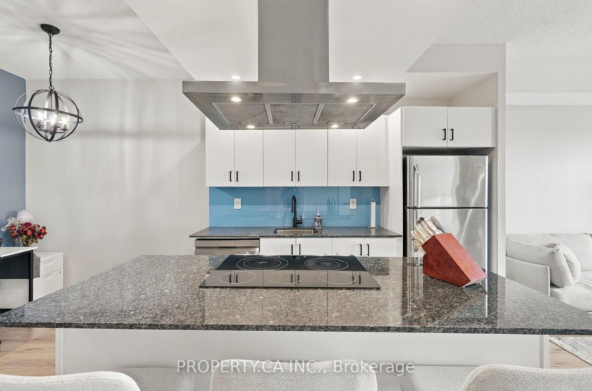 Photo 7 of Unit 2029, 165 Legion Road N, Etobicoke, Mimico — HOMEH