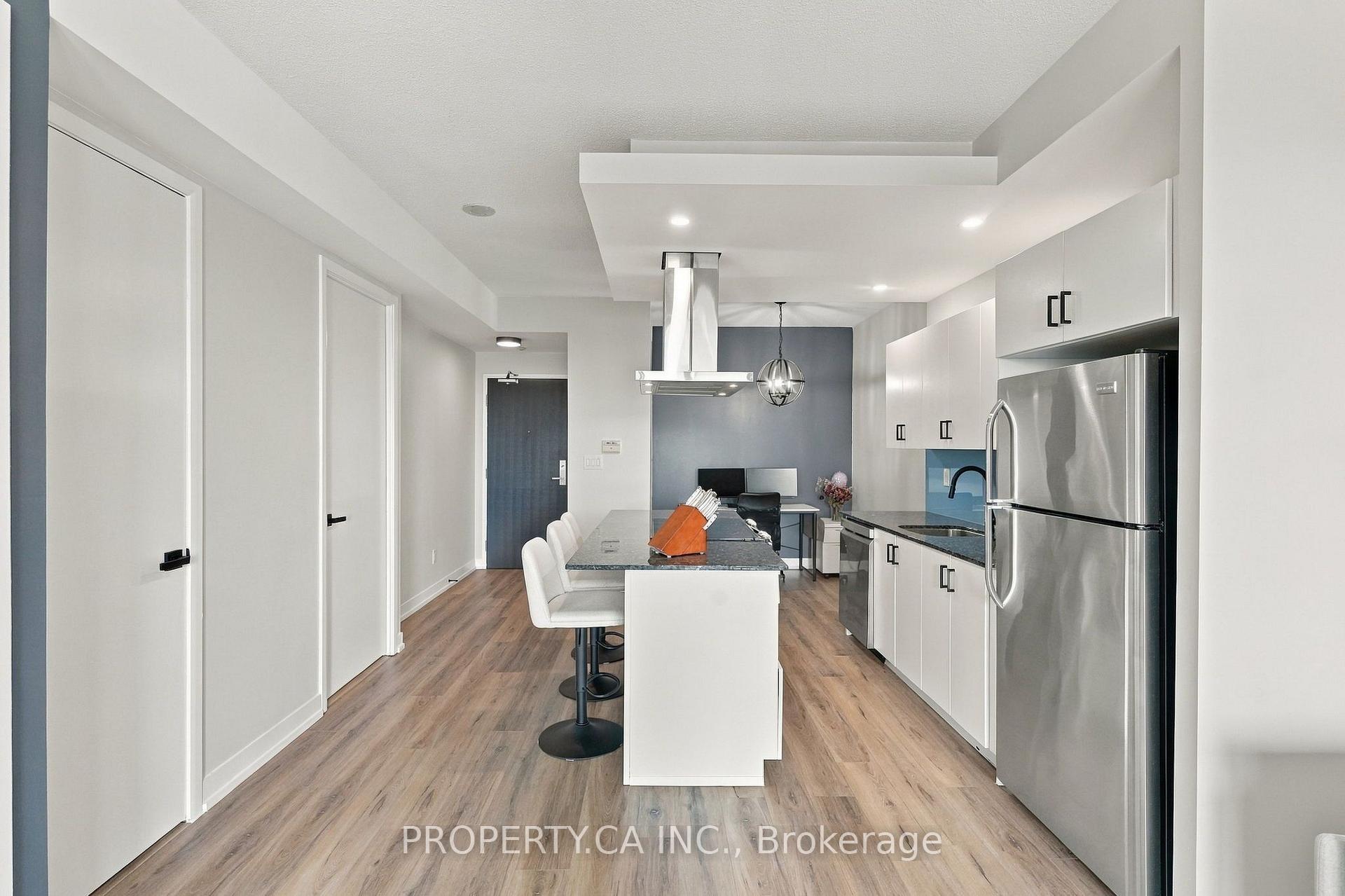 Photo 10 of Unit 2029, 165 Legion Road N, Etobicoke, Mimico — HOMEH