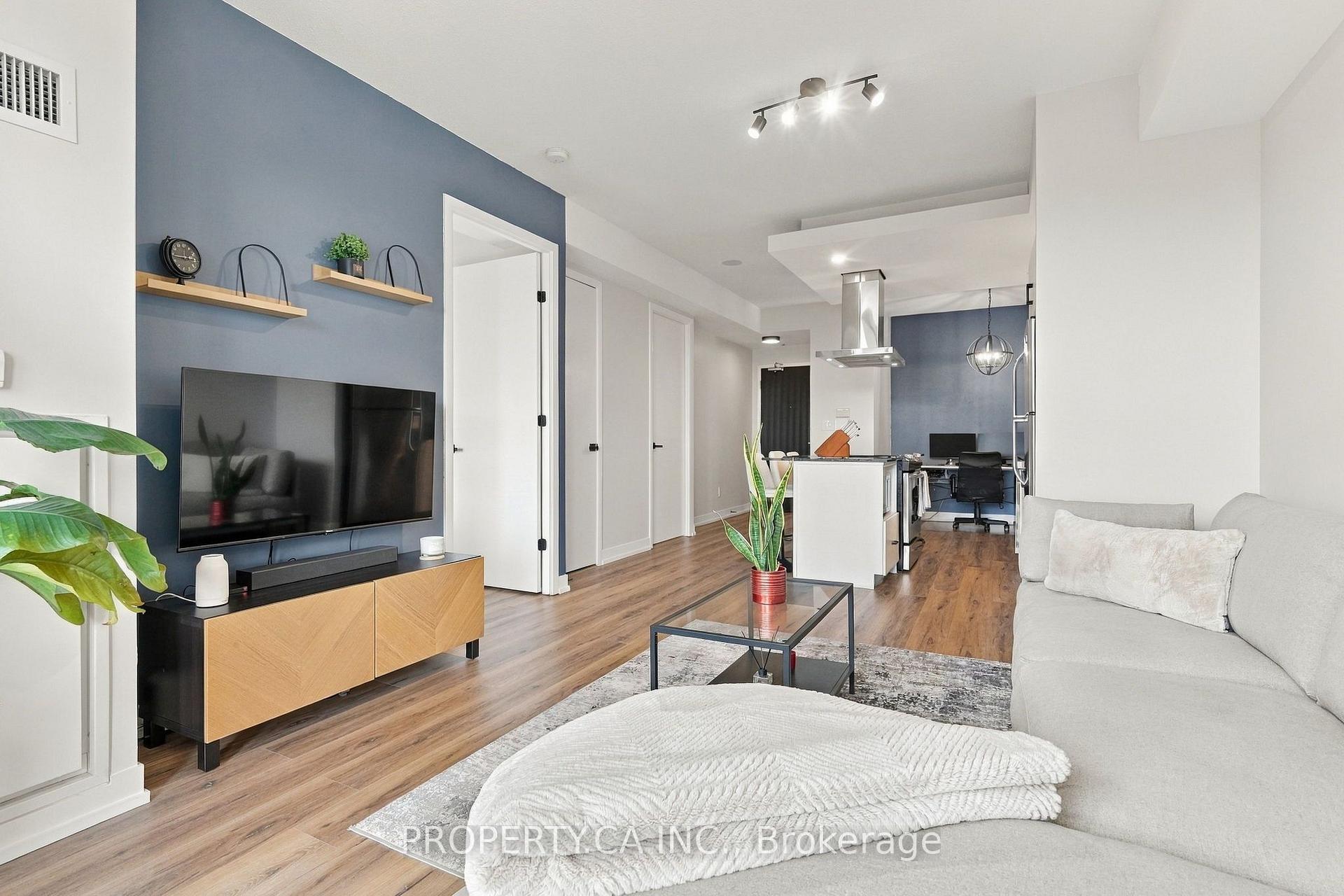 Photo 12 of Unit 2029, 165 Legion Road N, Etobicoke, Mimico — HOMEH