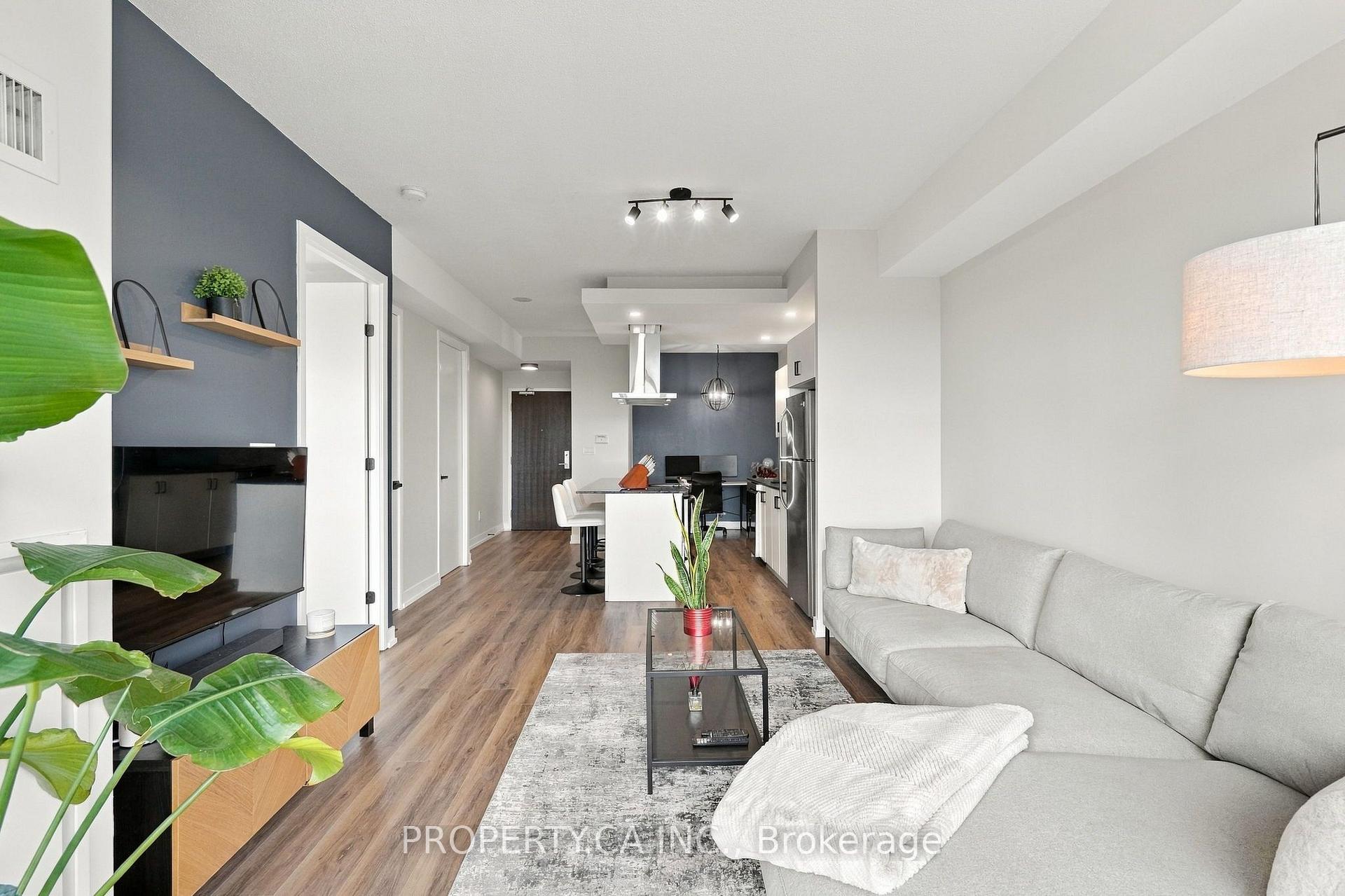 Photo 13 of Unit 2029, 165 Legion Road N, Etobicoke, Mimico — HOMEH