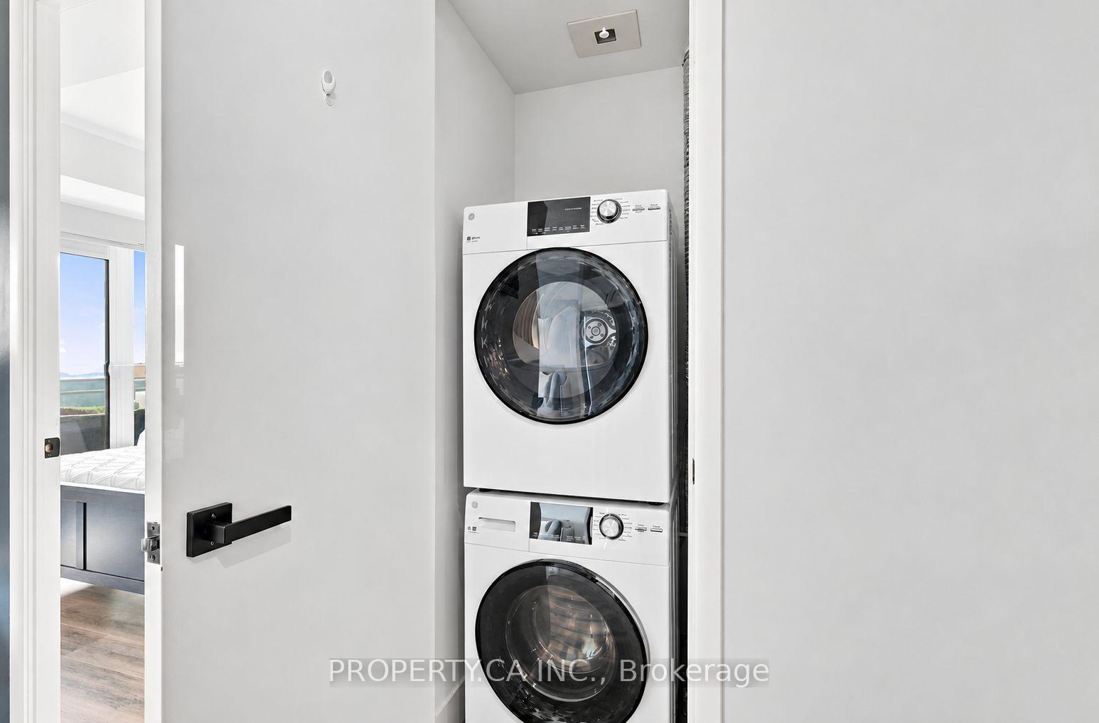 Photo 23 of Unit 2029, 165 Legion Road N, Etobicoke, Mimico — HOMEH