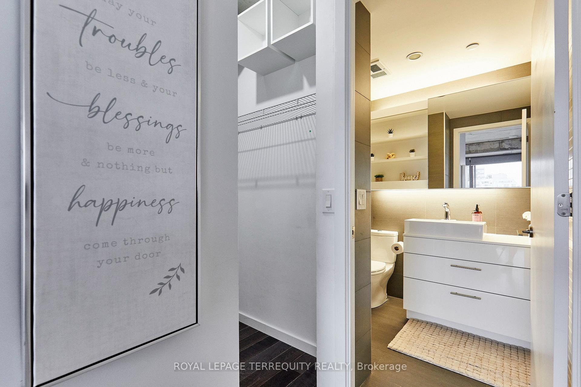 Photo 11 of Unit 702, 32 Trolley Crescent, Toronto, Moss Park — HOMEH