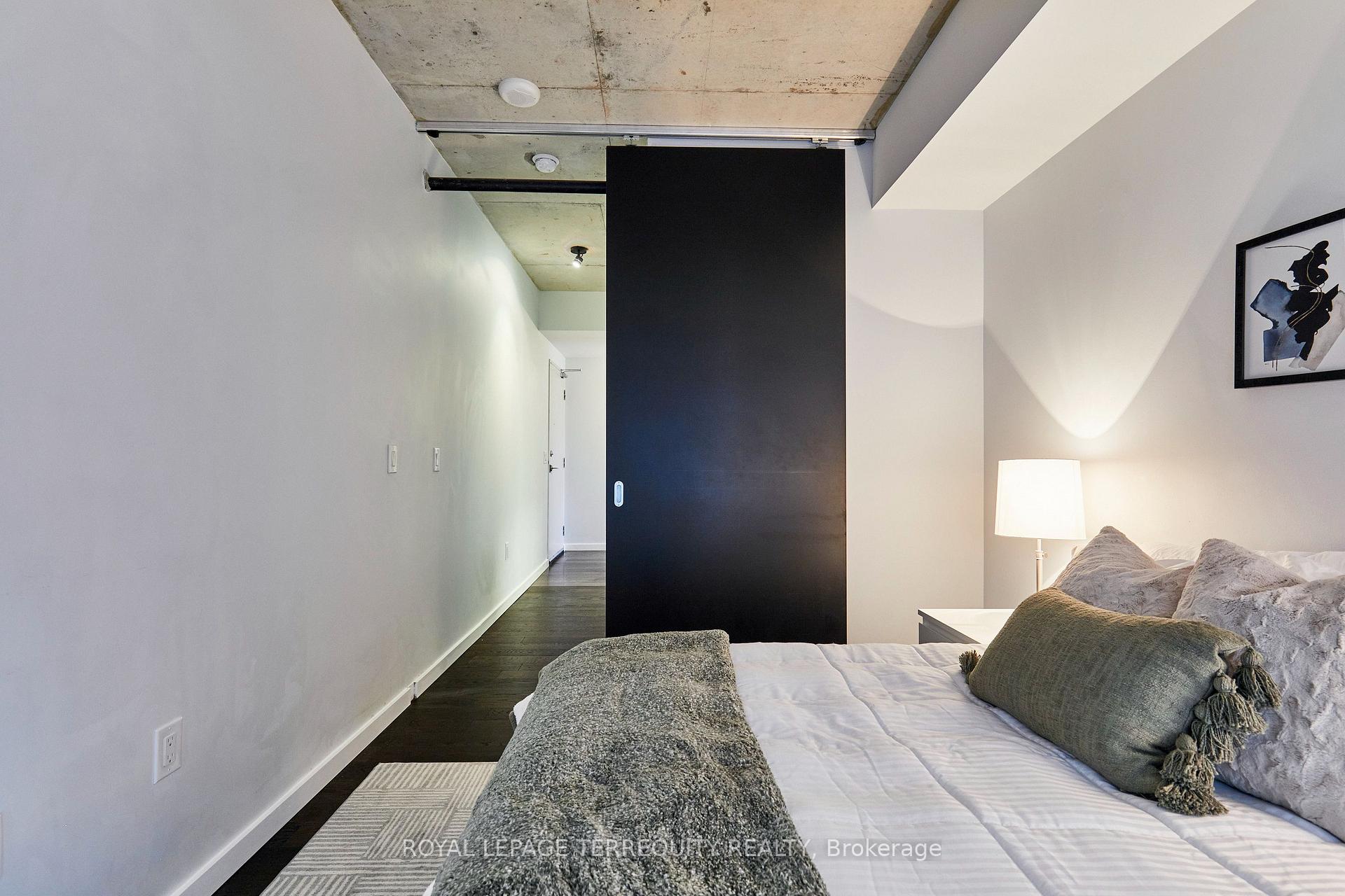 Photo 19 of Unit 702, 32 Trolley Crescent, Toronto, Moss Park — HOMEH