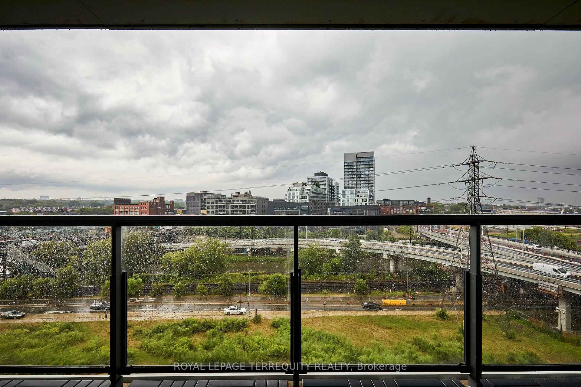 Photo 20 of Unit 702, 32 Trolley Crescent, Toronto, Moss Park — HOMEH
