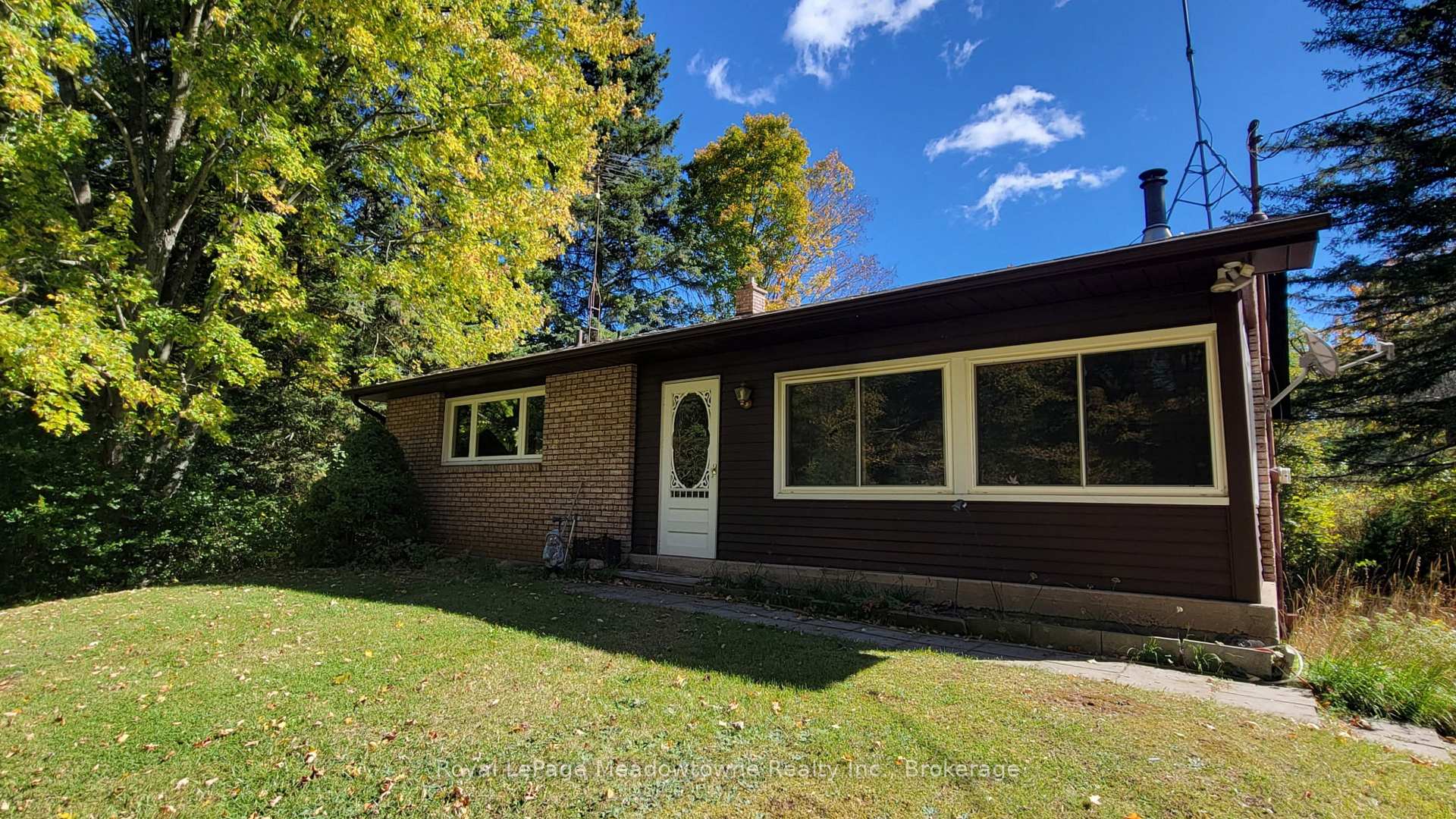 Photo 2 of 4202 15 Side Road, Milton, Rural Nassagaweya — HOMEH