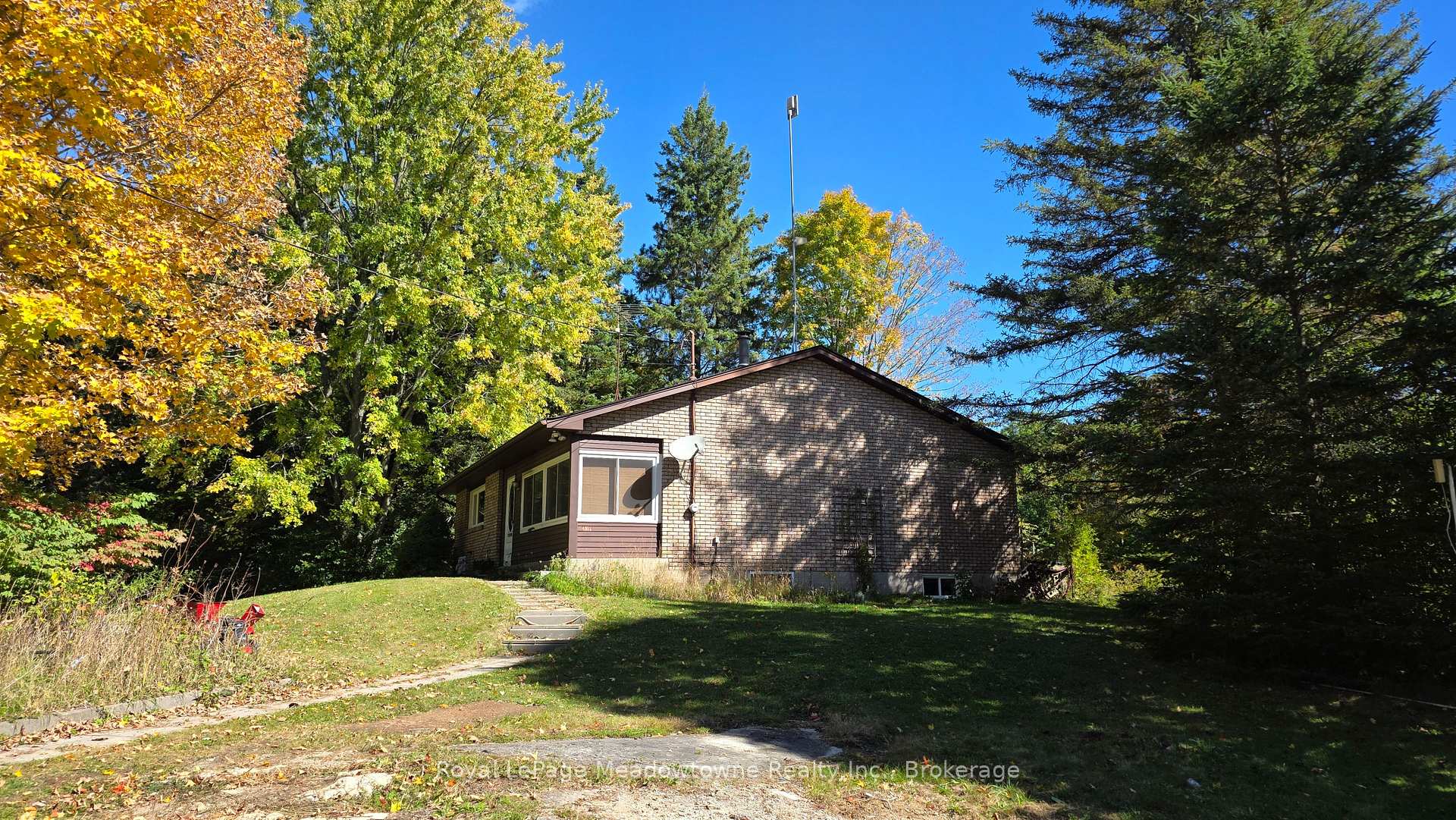 Photo 4 of 4202 15 Side Road, Milton, Rural Nassagaweya — HOMEH
