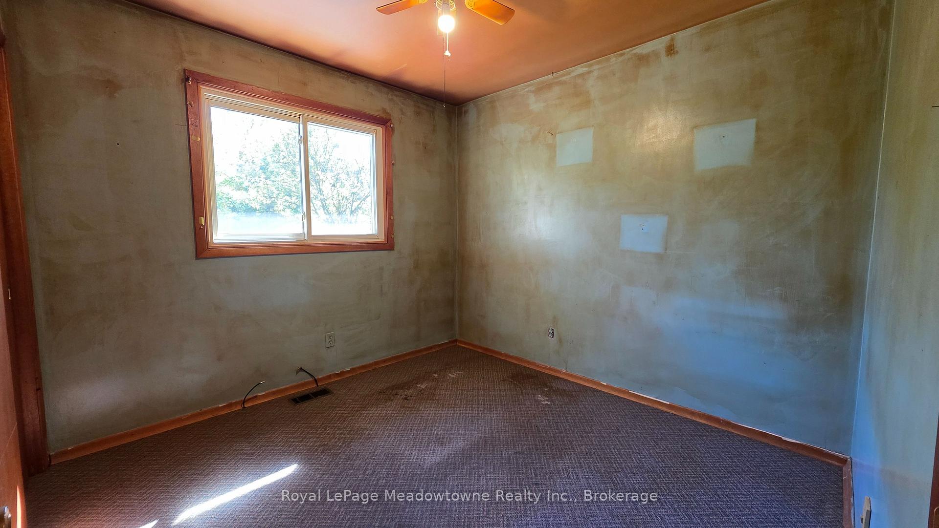Photo 18 of 4202 15 Side Road, Milton, Rural Nassagaweya — HOMEH