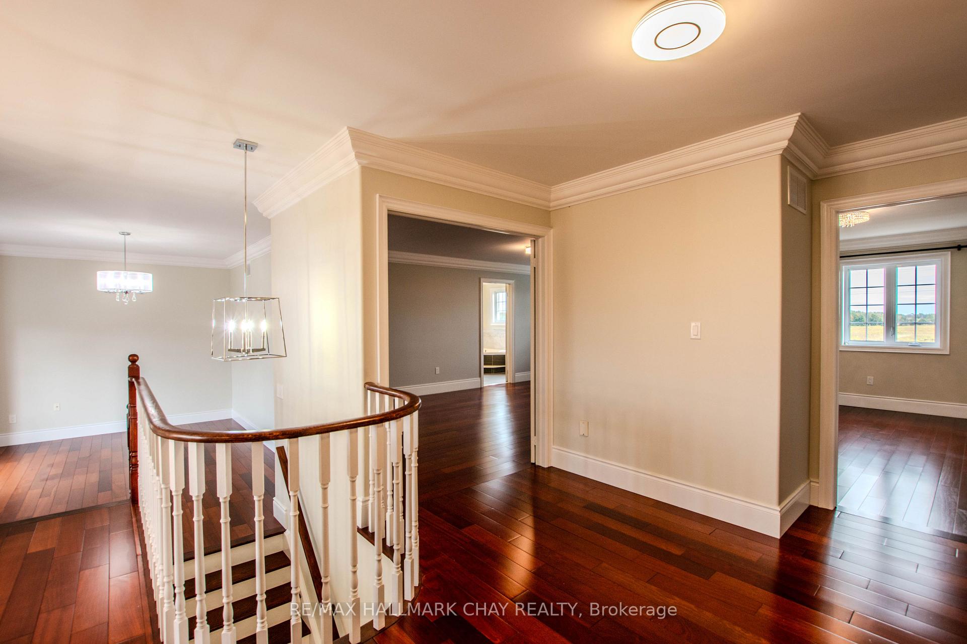 Photo 29 of 104 Succession Crescent, Barrie, Innis-Shore — HOMEH