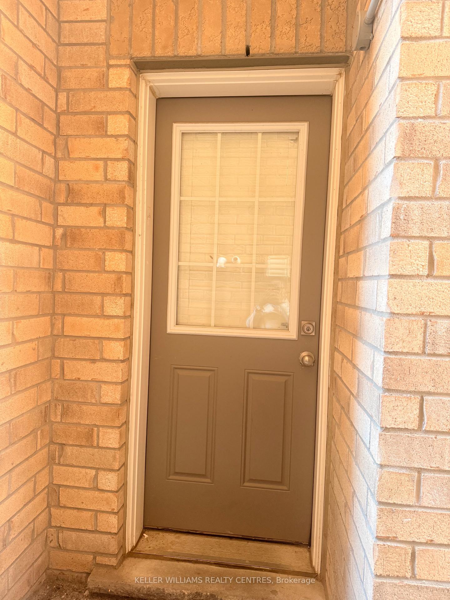 Photo 3 of 64 Twistleton BASEMENT Street W, Caledon, Rural Caledon — HOMEH