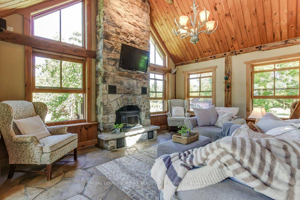 Photo 6 of 2108 Westbrook Road, Hamilton, Rural Glanbrook — HOMEH