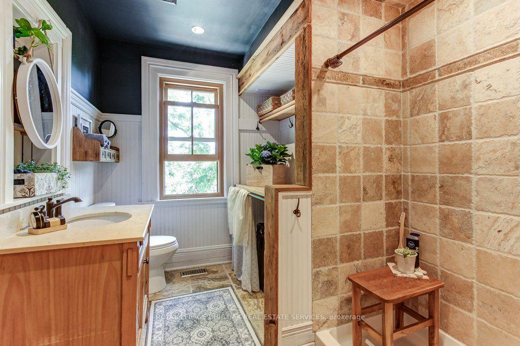 Photo 8 of 2108 Westbrook Road, Hamilton, Rural Glanbrook — HOMEH