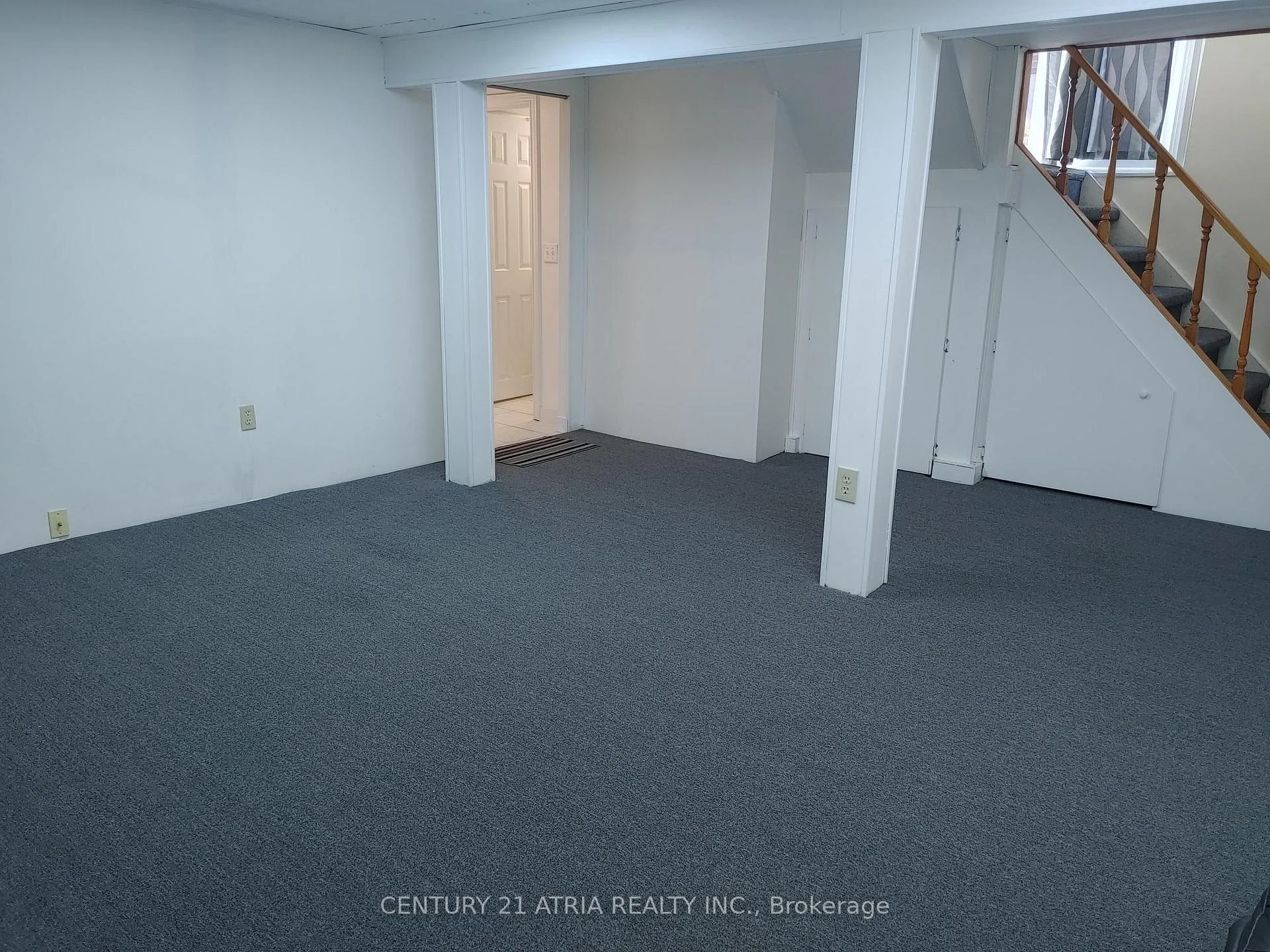 Photo 21 of 36 Chesapeake Avenue, Scarborough, Clairlea-Birchmount — HOMEH