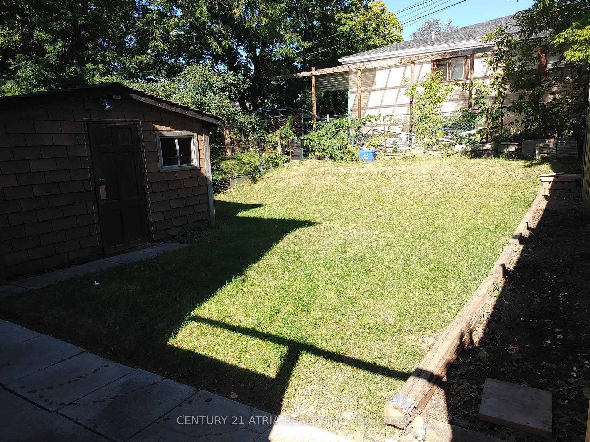 Photo 29 of 36 Chesapeake Avenue, Scarborough, Clairlea-Birchmount — HOMEH
