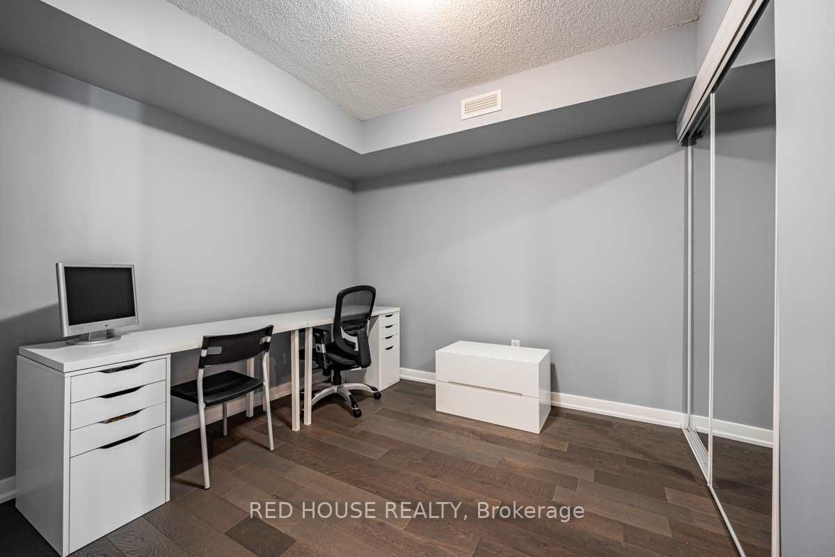 Photo 11 of Unit 628, 8 Telegram Mews, Toronto, Waterfront Communities — HOMEH