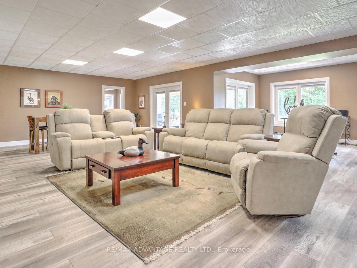 Photo 34 of 240 Edgewater Boulevard, Middlesex Centre, Kilworth — HOMEH