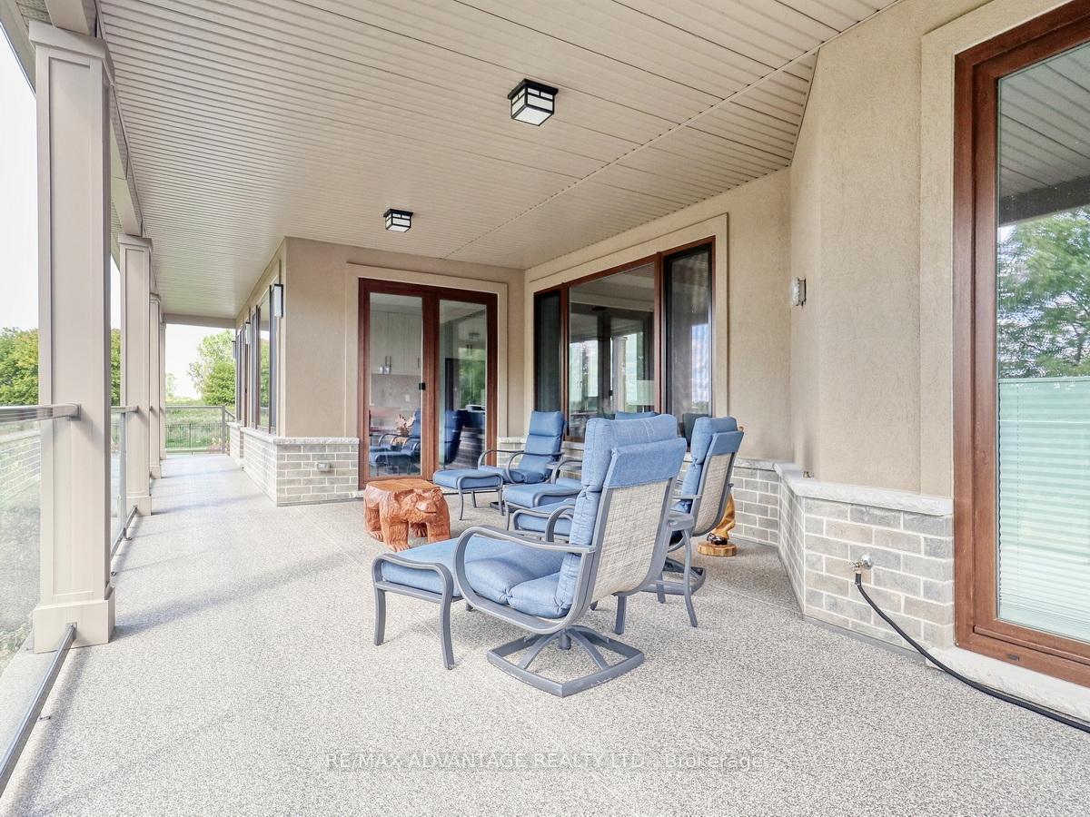 Photo 40 of 240 Edgewater Boulevard, Middlesex Centre, Kilworth — HOMEH