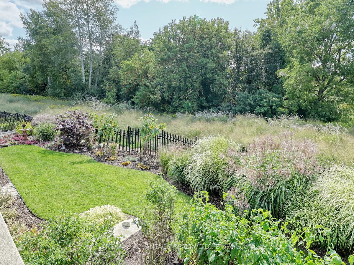 Photo 41 of 240 Edgewater Boulevard, Middlesex Centre, Kilworth — HOMEH