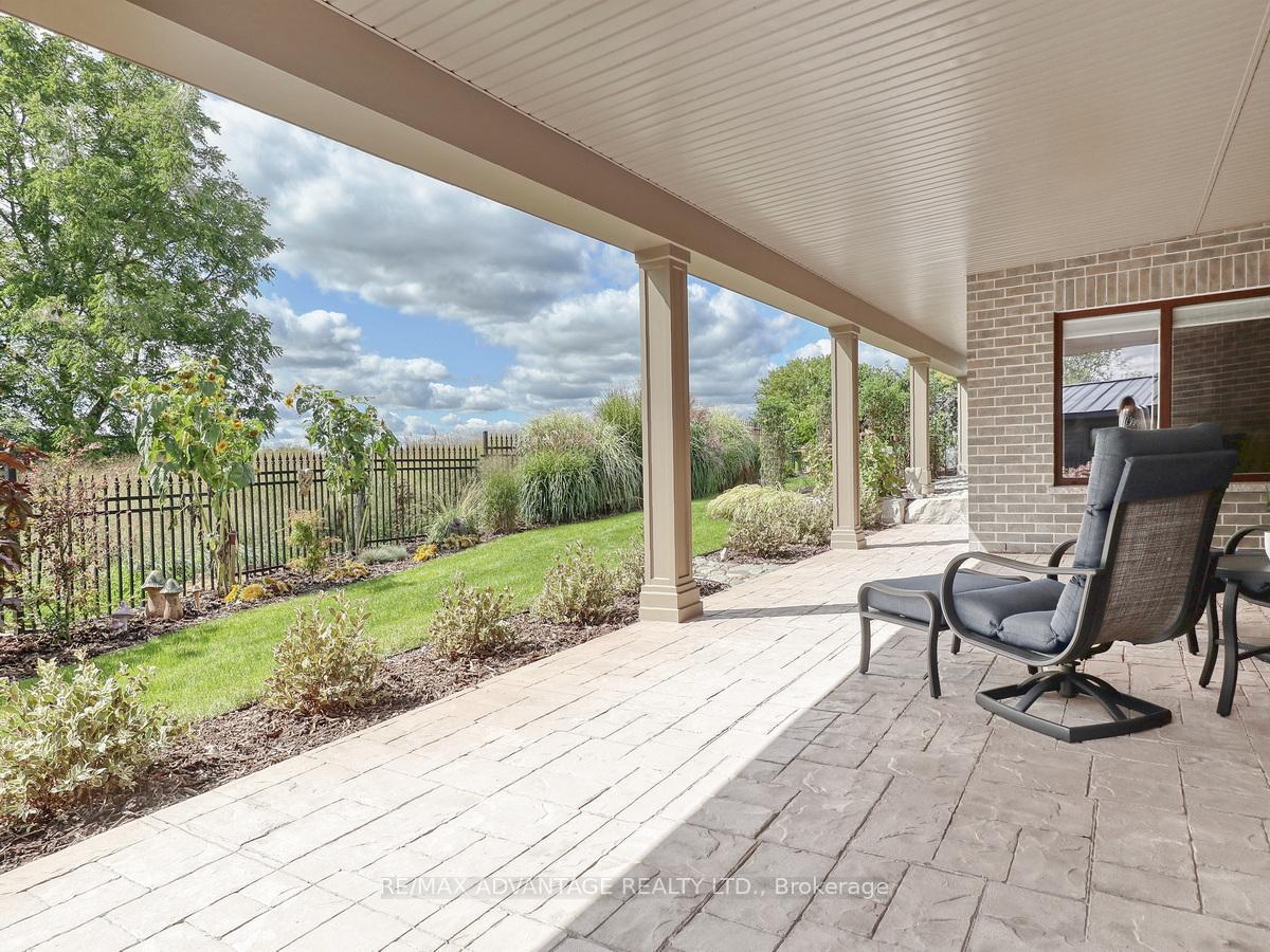 Photo 42 of 240 Edgewater Boulevard, Middlesex Centre, Kilworth — HOMEH