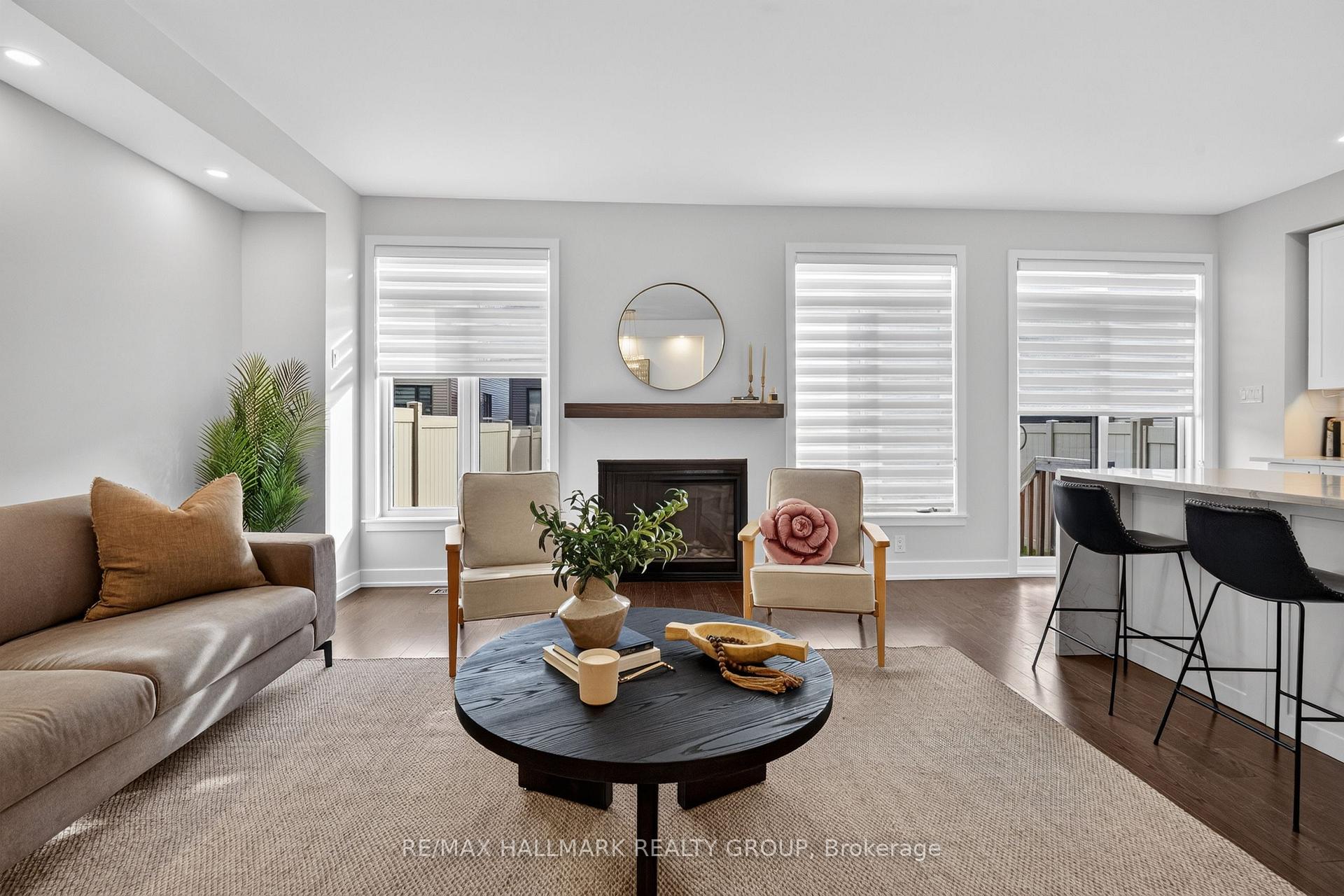 Photo 21 of 1033 Hydrangea Avenue, Ottawa, Riverside South/Gloucester Glen — HOMEH