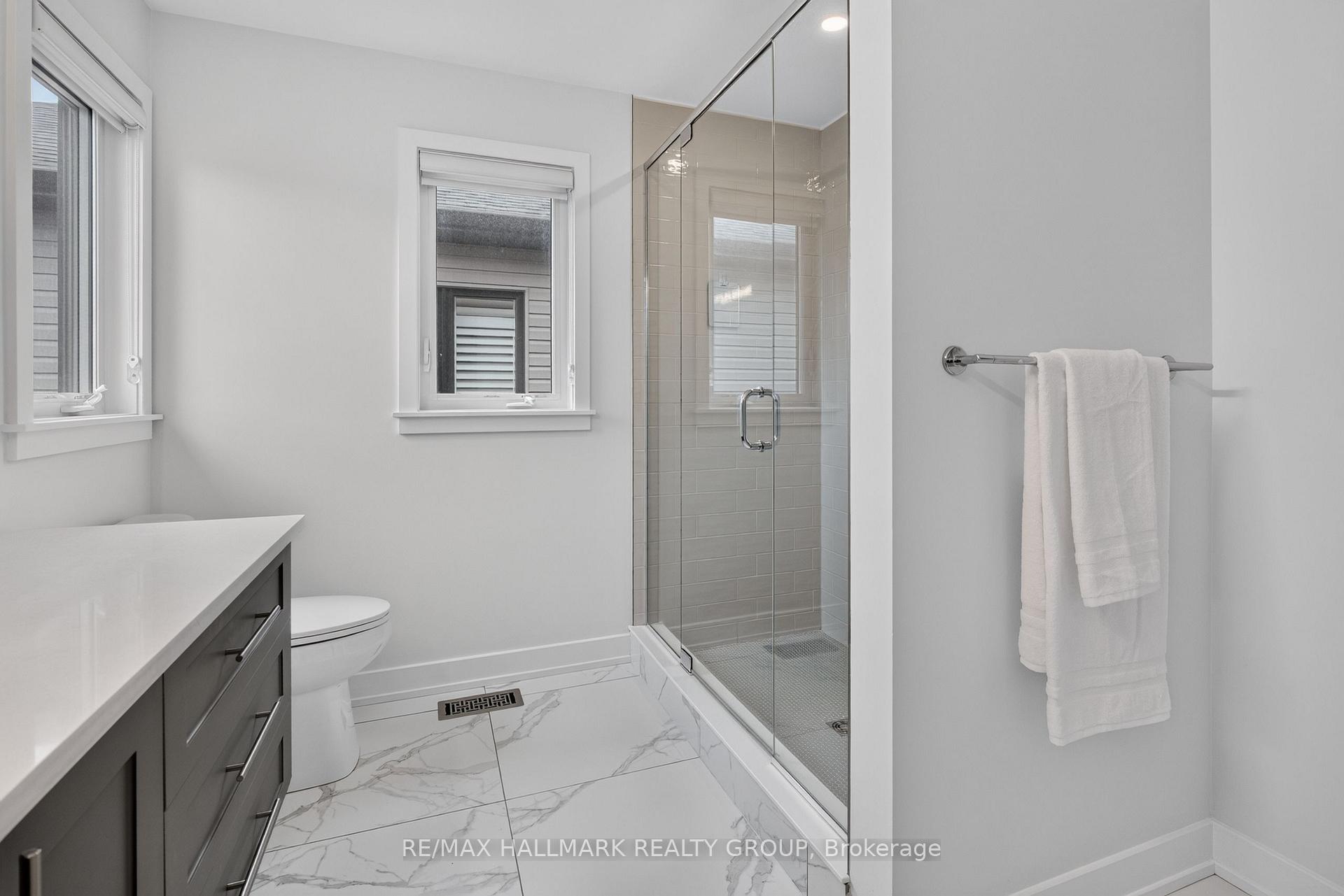 Photo 29 of 1033 Hydrangea Avenue, Ottawa, Riverside South/Gloucester Glen — HOMEH