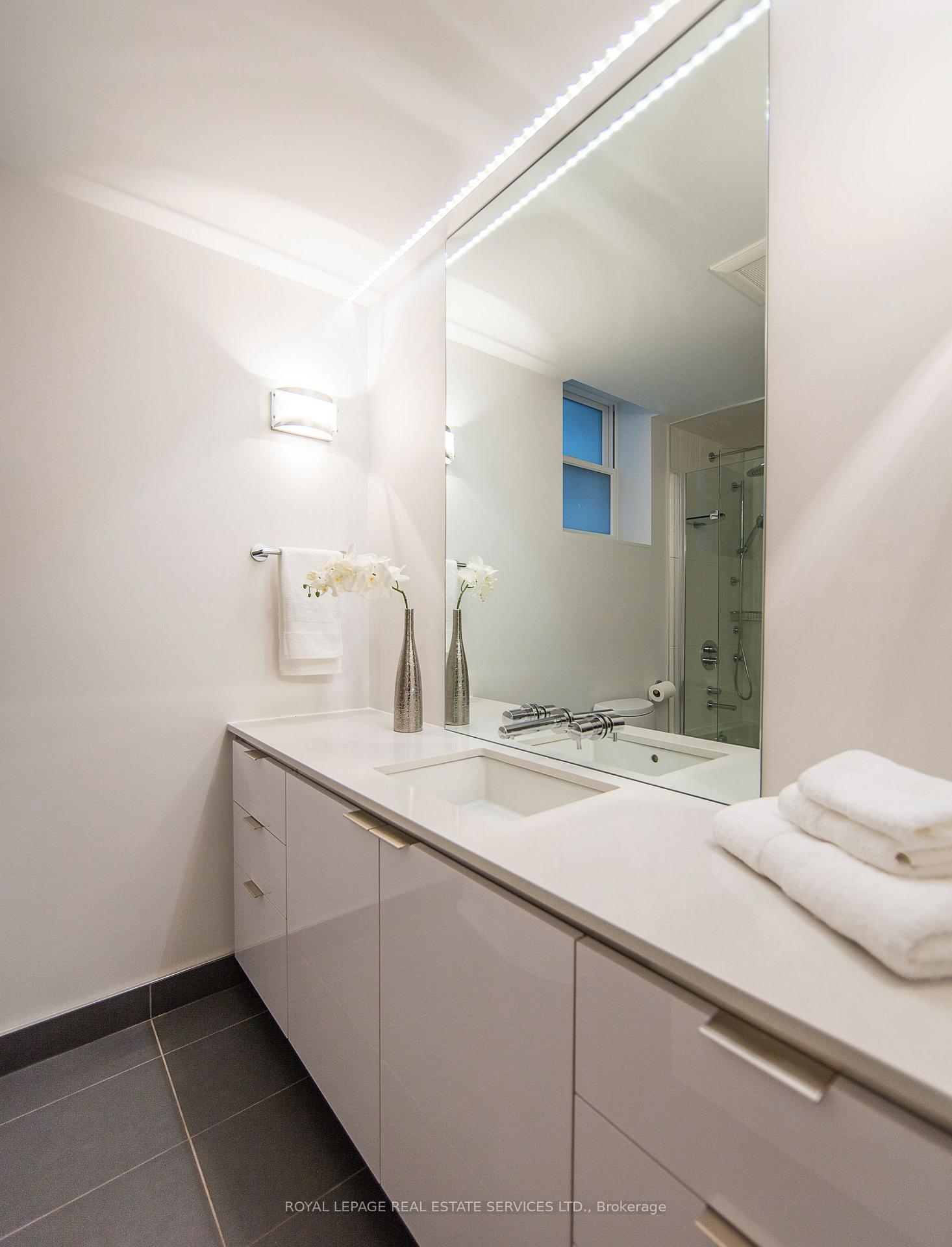Photo 10 of 137 High Park Avenue, Toronto, High Park North — HOMEH