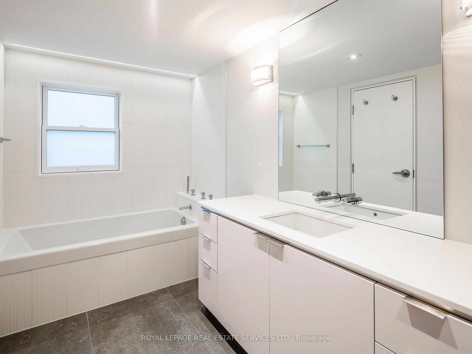 Photo 17 of 137 High Park Avenue, Toronto, High Park North — HOMEH