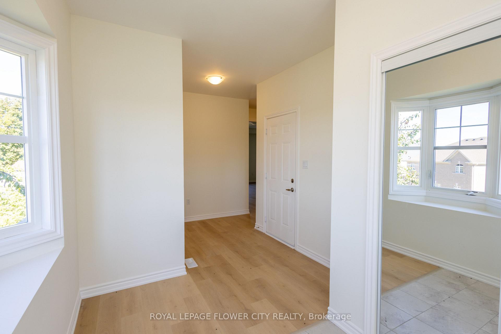 Photo 5 of 16 Ravenscraig Place, Innisfil, Cookstown — HOMEH