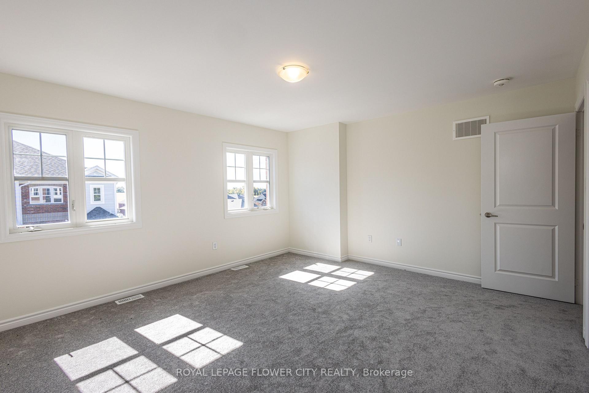 Photo 17 of 16 Ravenscraig Place, Innisfil, Cookstown — HOMEH