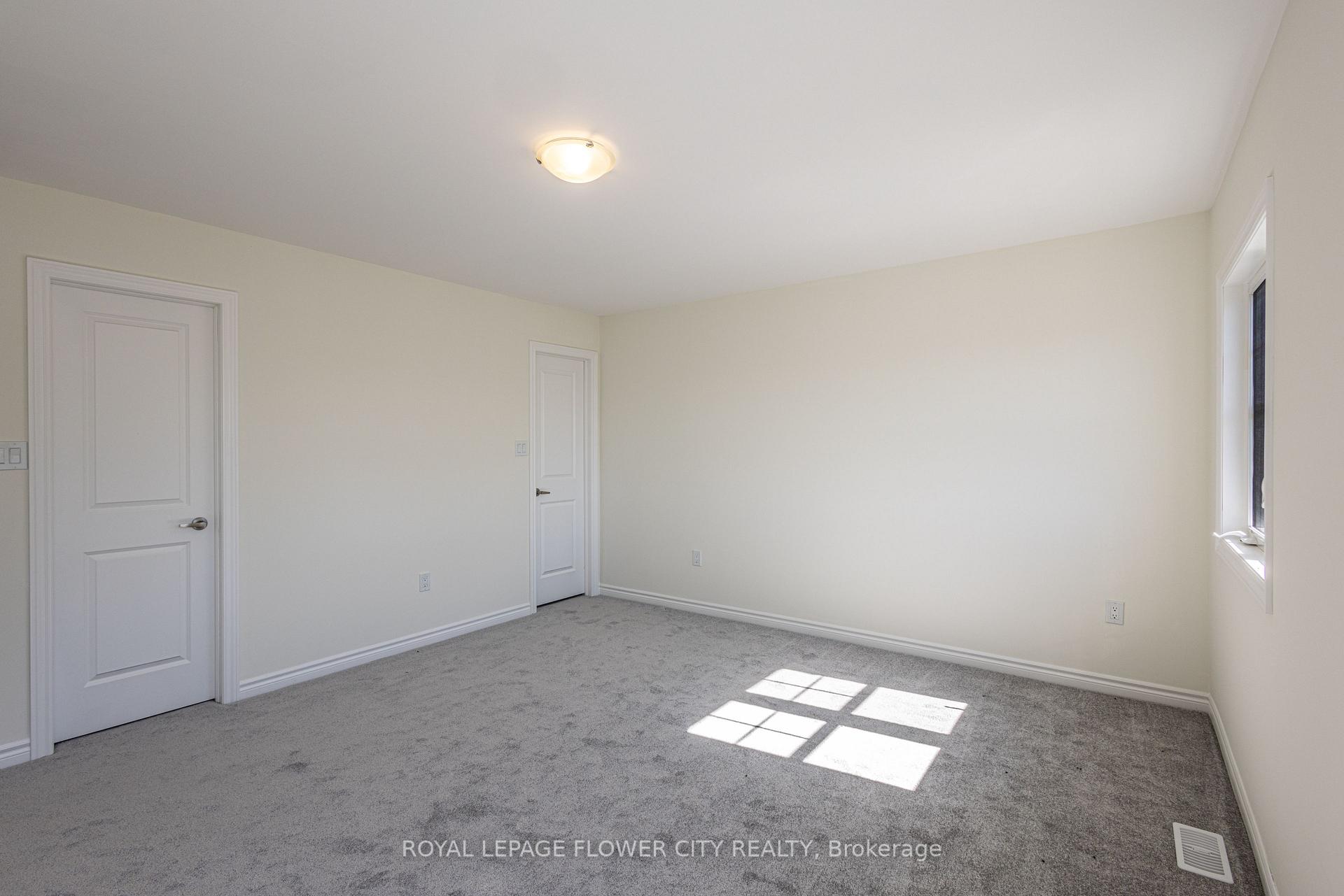Photo 19 of 16 Ravenscraig Place, Innisfil, Cookstown — HOMEH