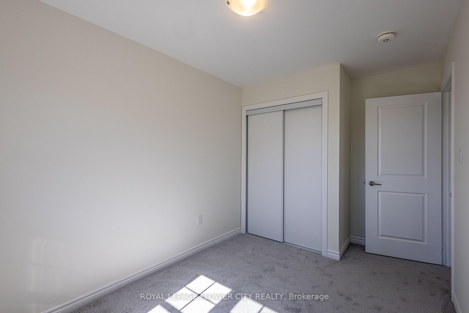 Photo 24 of 16 Ravenscraig Place, Innisfil, Cookstown — HOMEH