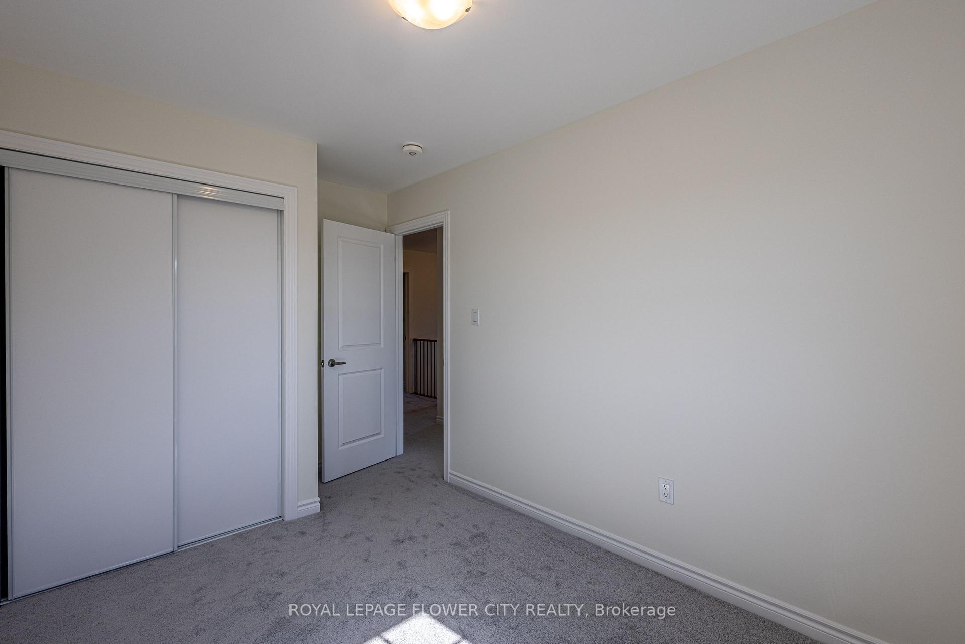Photo 25 of 16 Ravenscraig Place, Innisfil, Cookstown — HOMEH
