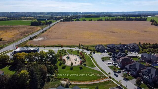 Photo 38 of 16 Ravenscraig Place, Innisfil, Cookstown — HOMEH
