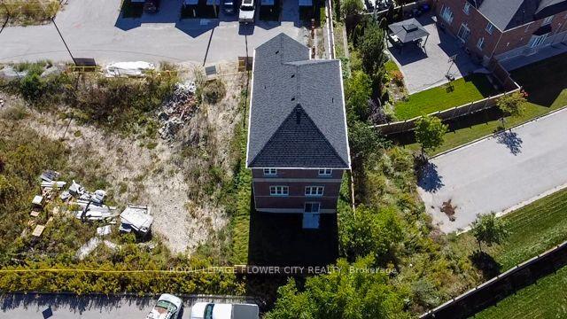 Photo 44 of 16 Ravenscraig Place, Innisfil, Cookstown — HOMEH