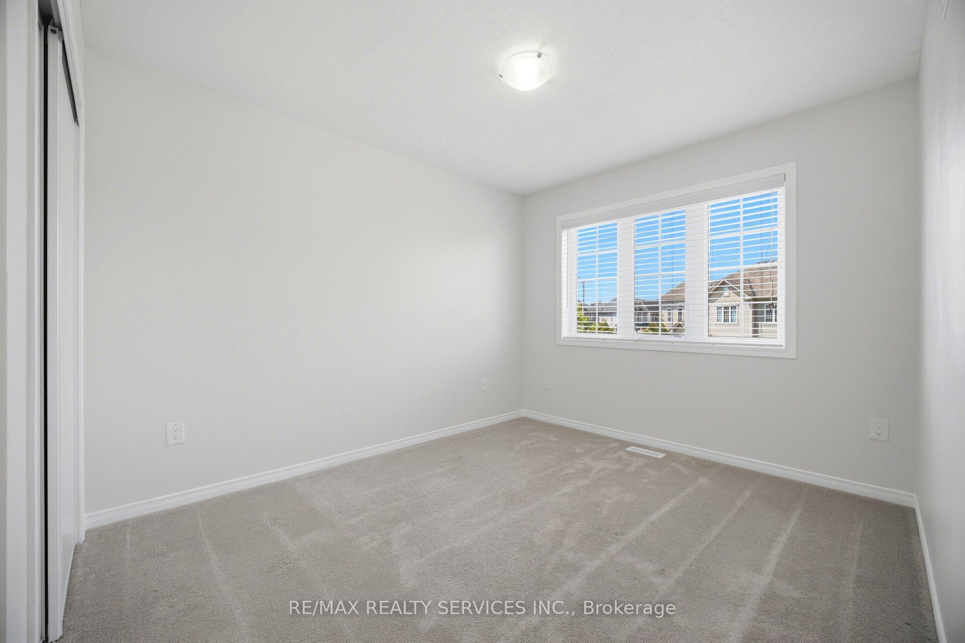 Photo 31 of 250 Esther Crescent, Thorold, Hurricane/Merrittville — HOMEH